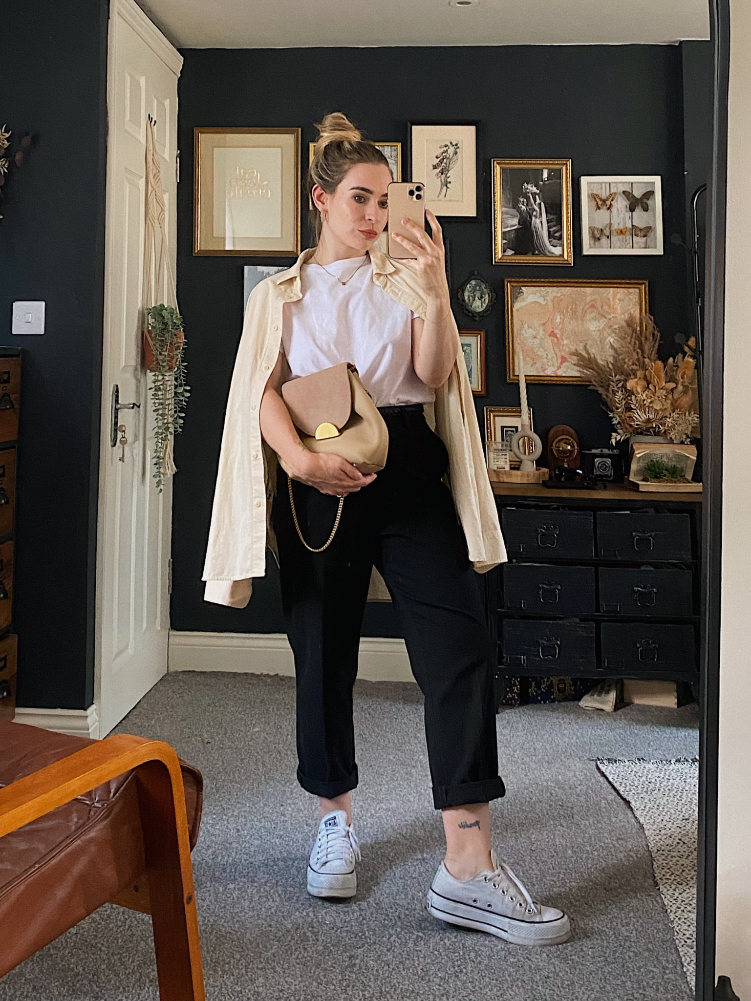 Petite outfit of the day / London style


#LTKitbag #LTKeurope #LTKfindsunder100