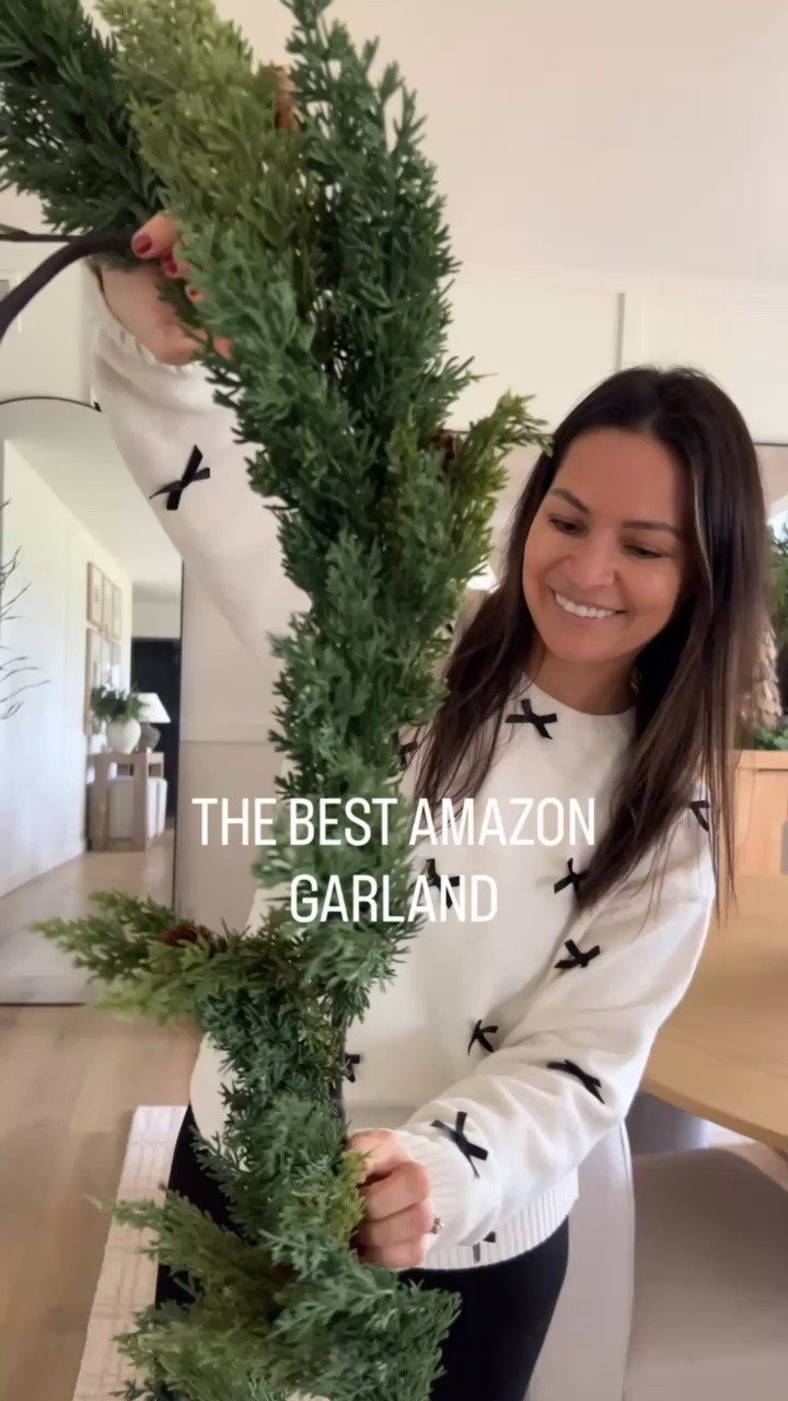 Some of my fav Christmas garland!