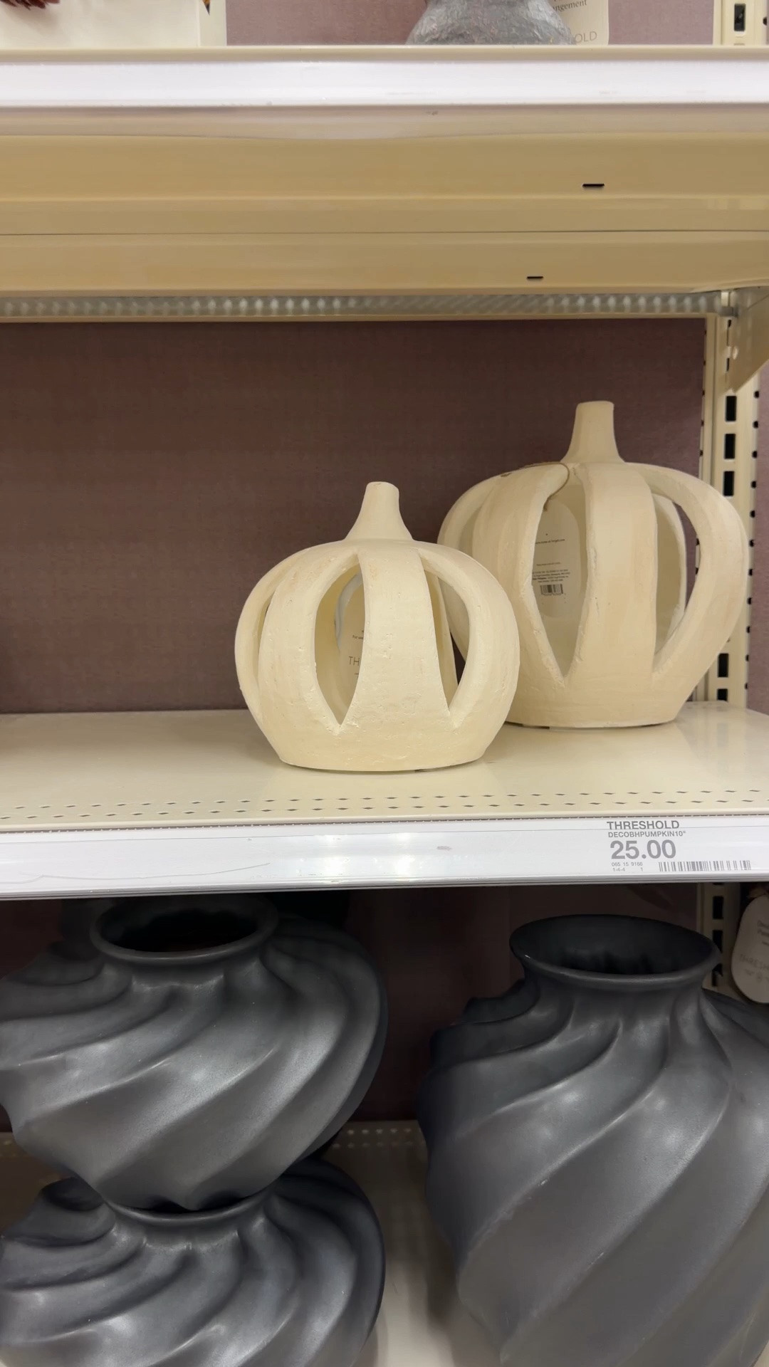 Target Tuesday 🤍🎃

Cream pumpkins are always a yes for me! They add the prettiest touch of fall while keeping your decor neutral and cozy. 🍂

Perfect for a coffee table, mantel, shelf, or front porch.

@Target