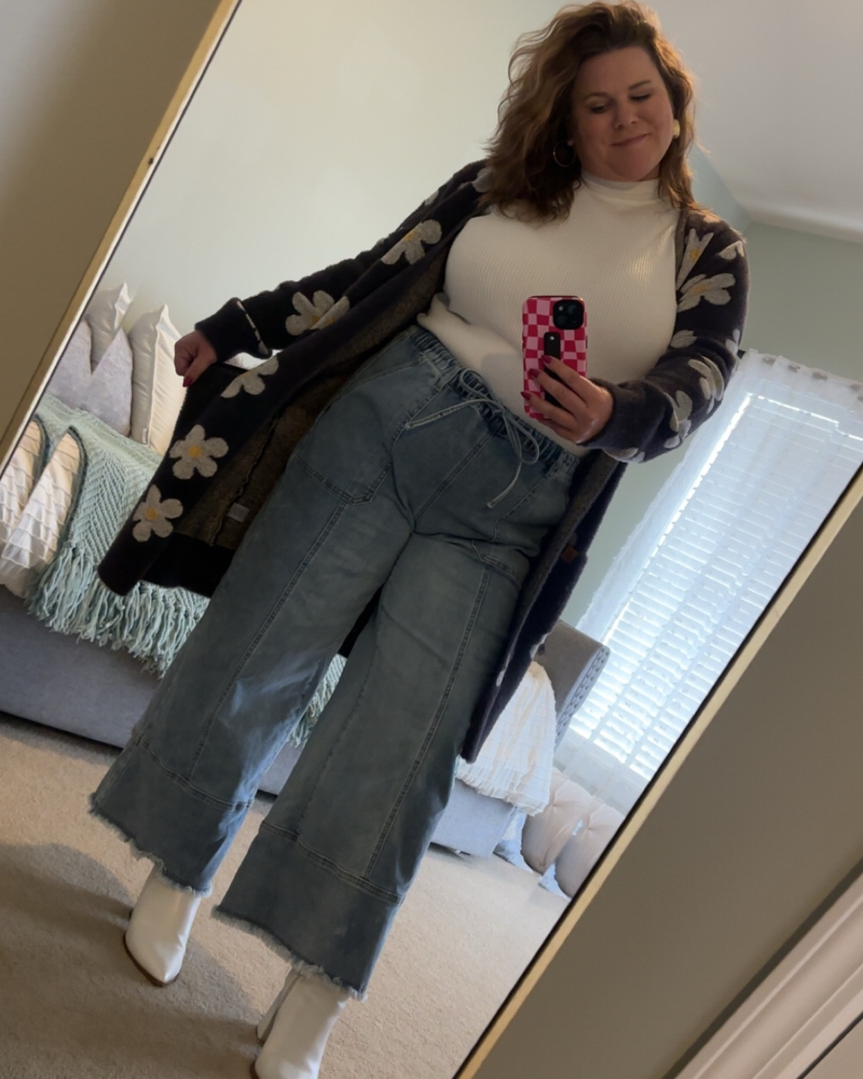 Spring transition jeans and great for booties! 

#LTKSpringSale #LTKootd #LTKMidsize