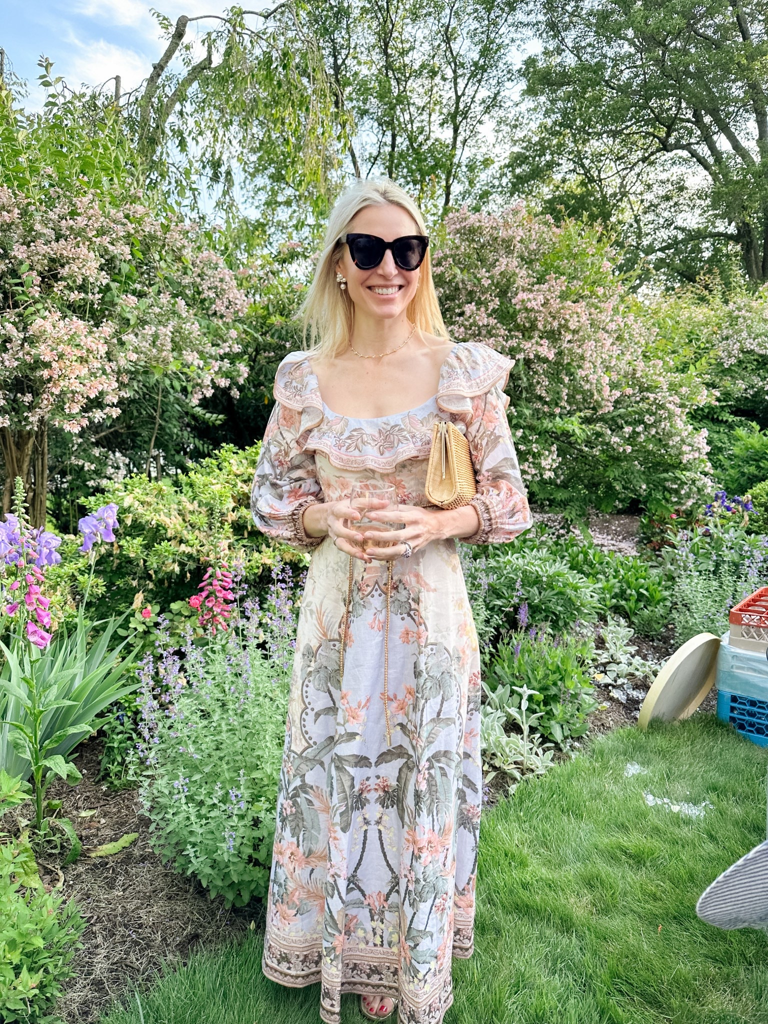 Summer wedding guest dress and clutch 

#LTKSummerEdit #LTKSeasonal #LTKStyleTip