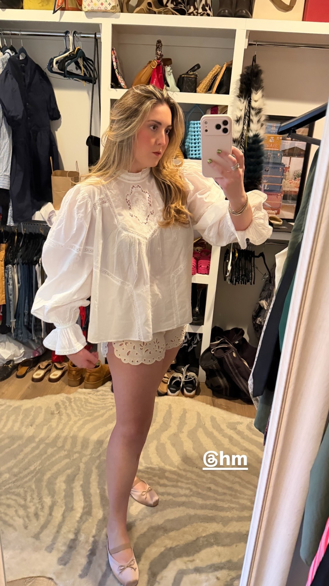 @hm