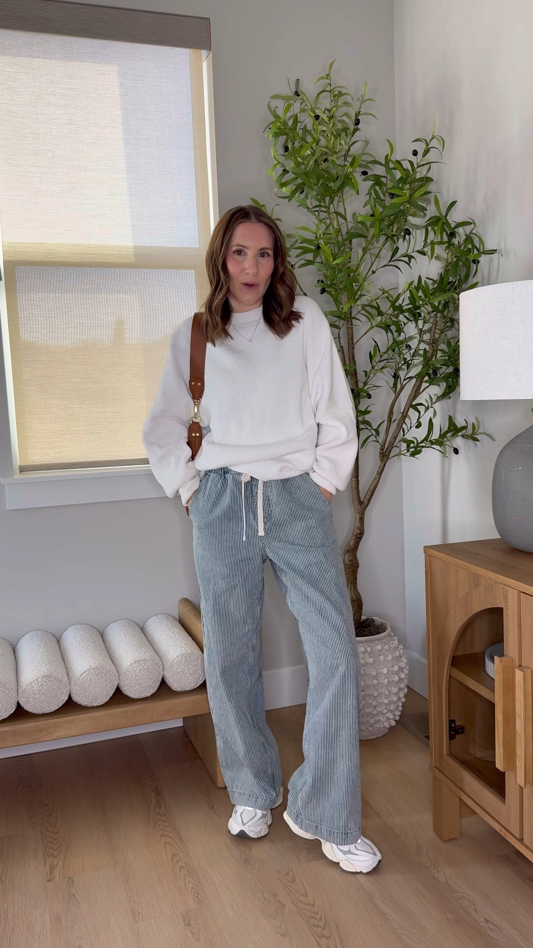 10 days of pull on pants ✨ DAY 10

I think I might have saved the best for last🤭 my most worn pair and the best pull on denim around! They come in so many colors, prints and washes and are currently on sale plus use code GFMAIL for an additional 20% off!

Wearing a size small (bought freshly postpartum and now wish I had a xs!) and a xs sweater. I also have the Amazon alternative and size up to a medium or large to get a similar fit. 

GDWM | pull on pants | gap pull on denim
 | outfit inspo | pull on jeans | what I’m wearing 

#LTKStyleTip #LTKSaleAlert

#LTKFindsUnder50 #LTKStyleTip #LTKSaleAlert