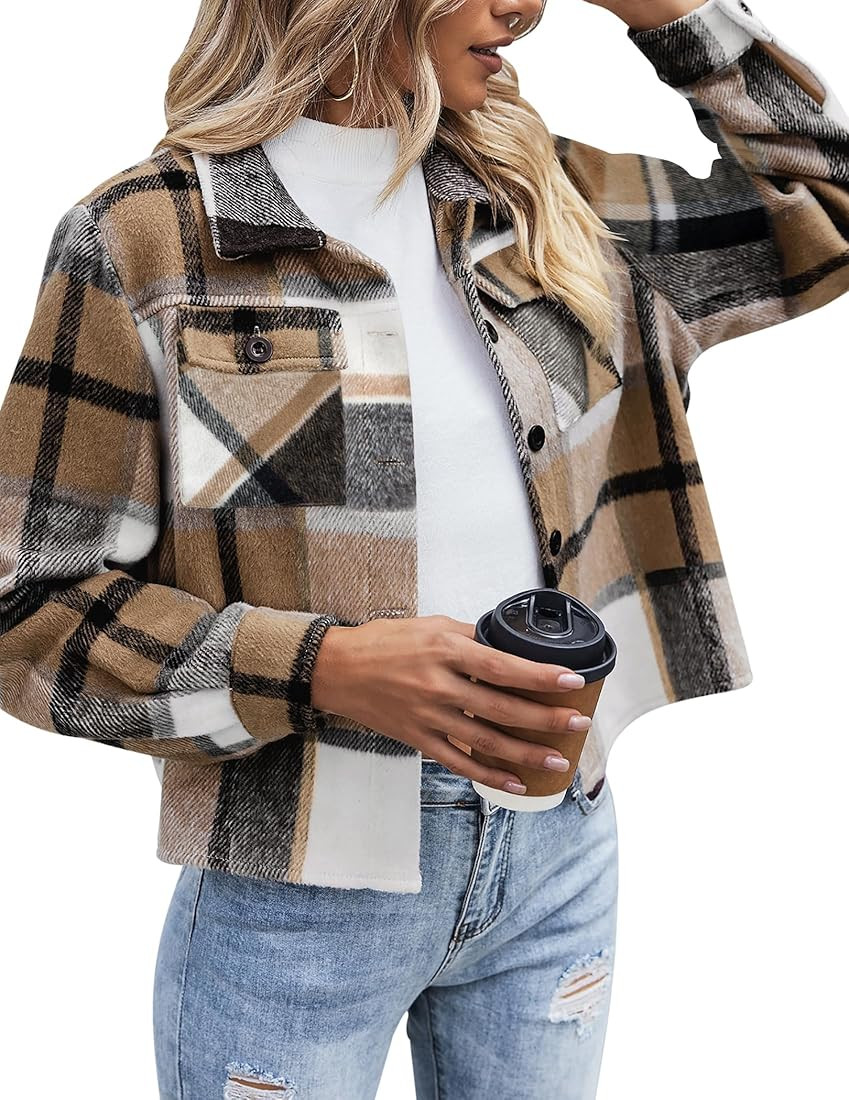 Zeagoo Flannels for Women Cropped Shacket Jacket Fashion Plaid Button Down Shirt 2024 Fall Coat T... | Amazon (US)