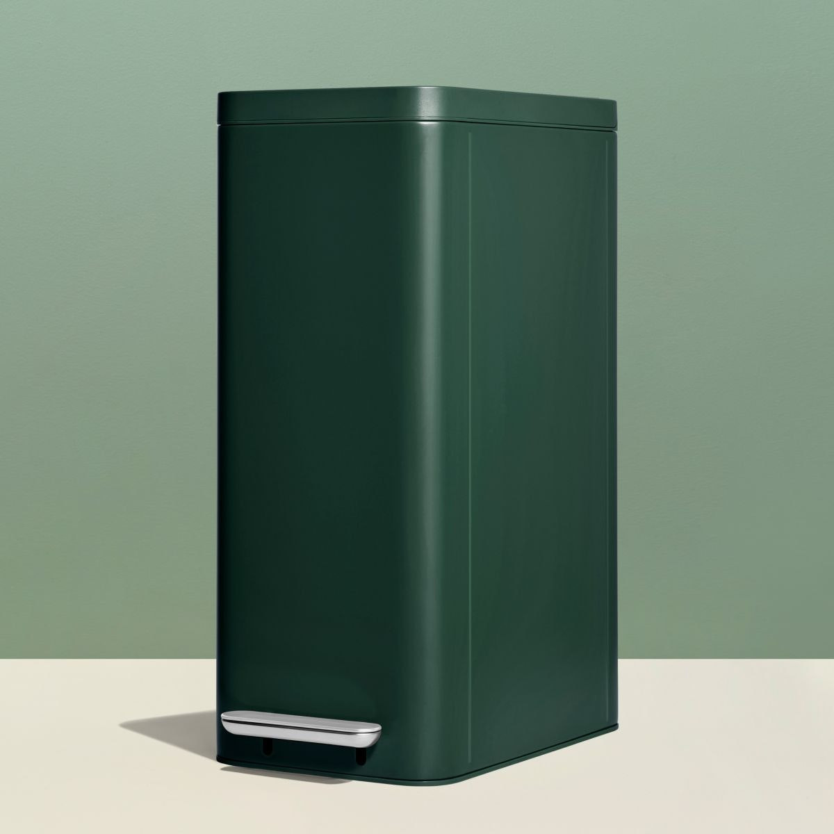 Caraway 45L Slim Step Trash Can in Emerald | Caraway