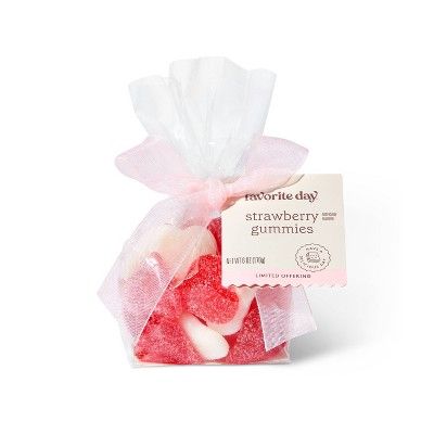 Valentine&#39;s Strawberry Heart Shaped Gummies - 6oz - Favorite Day&#8482; | Target