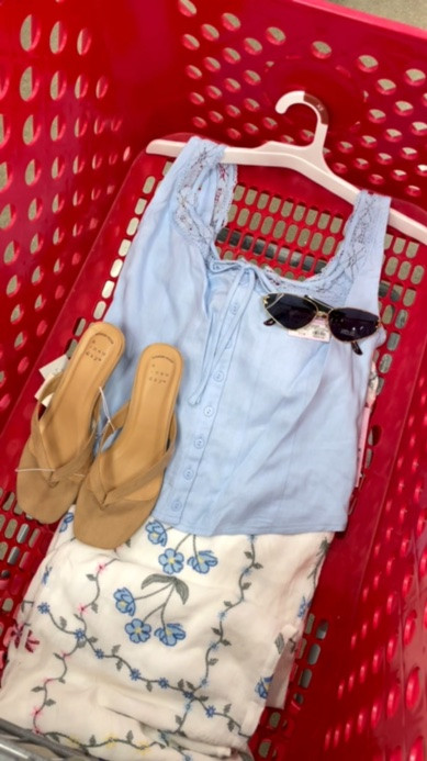 Literally gasped when I saw this print- it is sooo cute. Styled at the end for some inspo. Share with a friend and follow me @showermeintarget for more @Target finds

#LTKootd #LTKTravel #LTKSeasonal