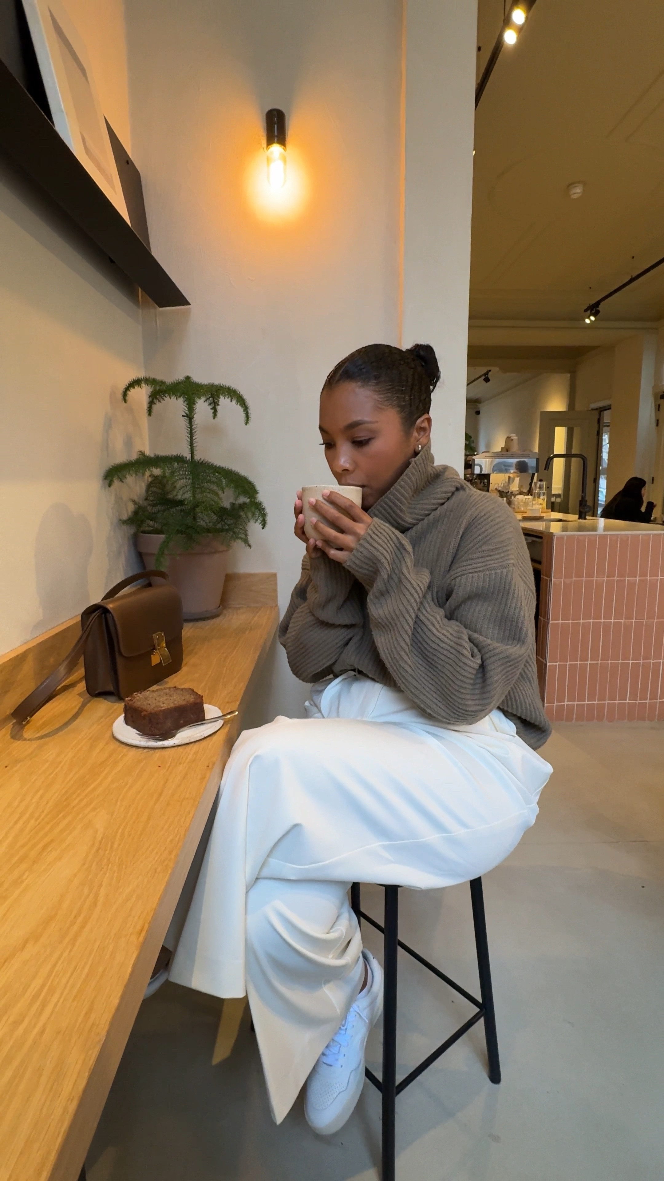 Casual coffee date☕️


#LTKstyletip #LTKmidsize #LTKeurope