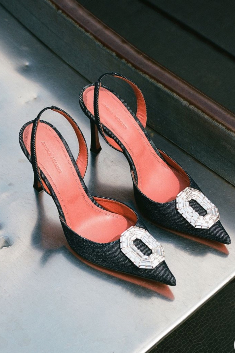 Perfect for a wedding or a date!! 🖤#StrappyHeels
	•	#Sandals
	•	#Fashion
	•	#Footwear
	•	#StyleInspo
	•	#SummerFashion
	•	#StrappyStyle
	•	#ShoeLove
	•	#Fashionista
#embellished #slingbacks #weddingshoes #classyshoes

	•	Strappy heel sandals
	•	Fashionable footwear
	•	Summer style
	•	Chic sandals
	•	Trendy shoes
	•	Elegant design
	•	Sophisticated look

#LTKparties #LTKwedding #LTKshoecrush