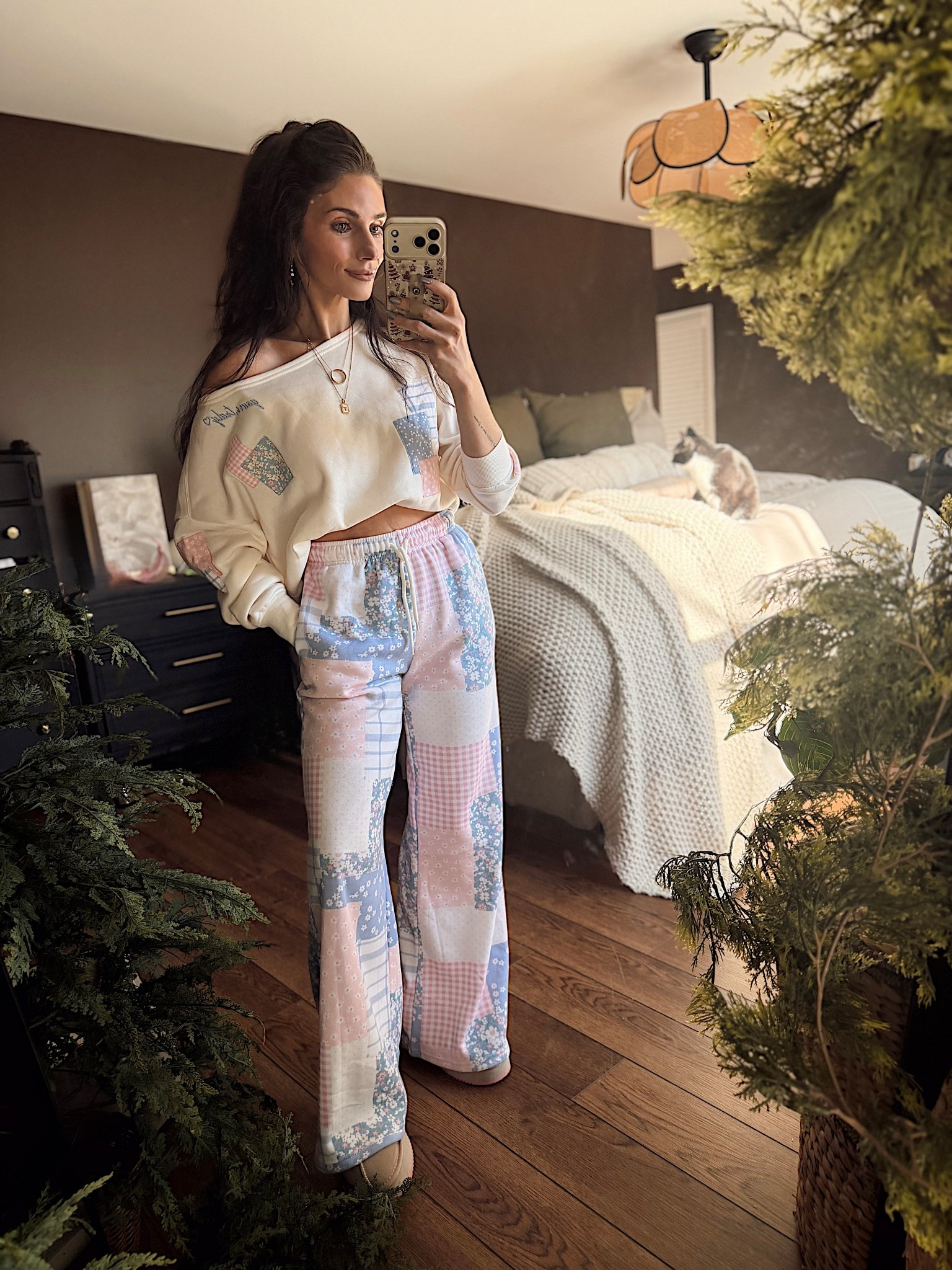 Got some construction going on in the gym today so it’s a rest day for me. Figured this would be a perfect time to wear this adorable matching set I snagged from @Target  ! Wearing an XXS in both top and bottom for reference 💕#LTKFindsUnder50 

#LTKPetite #LTKootd
