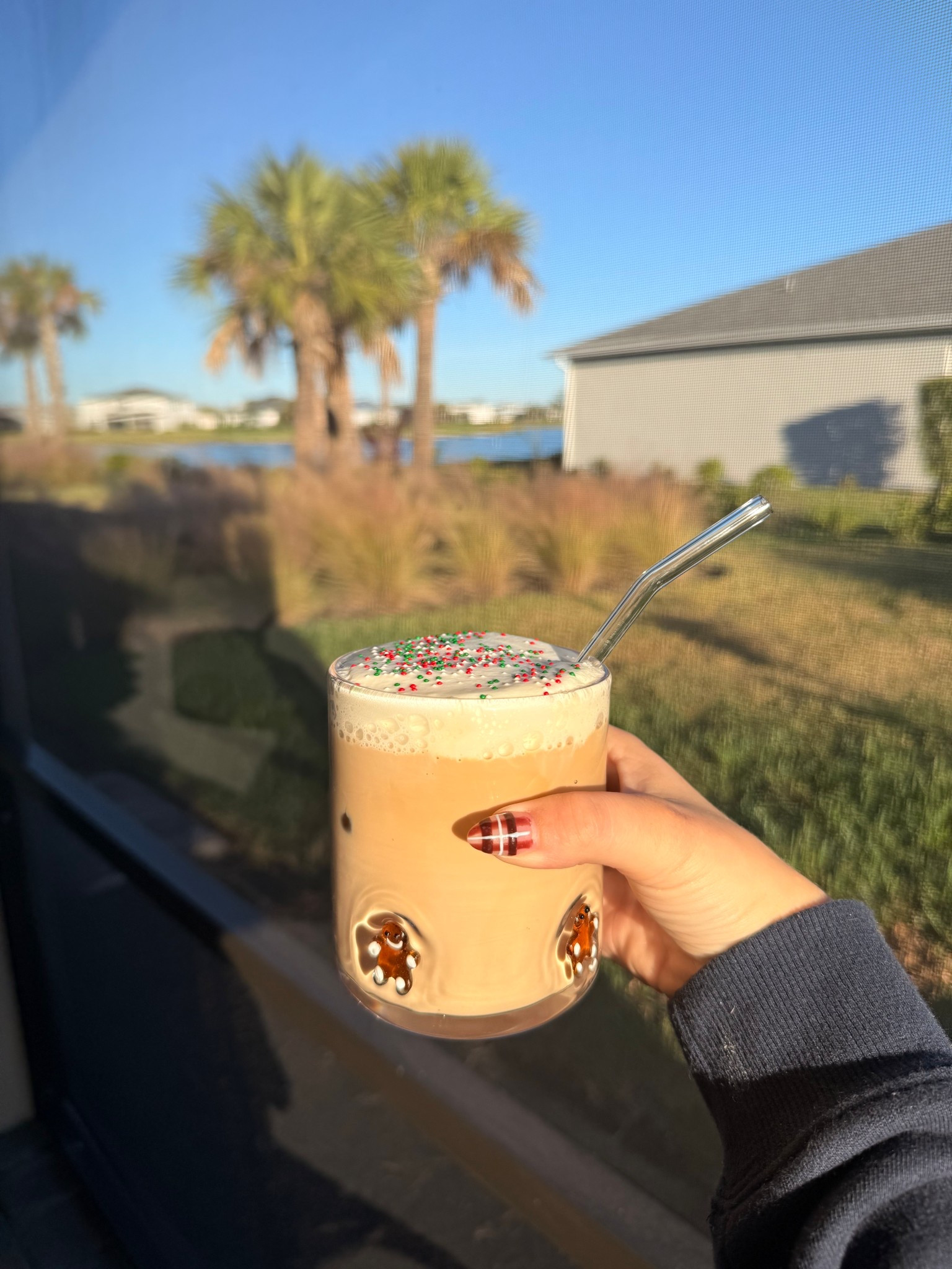 Gingerbread Christmas Glass 

#LTKGiftGuide #LTKCyberWeek #LTKHoliday