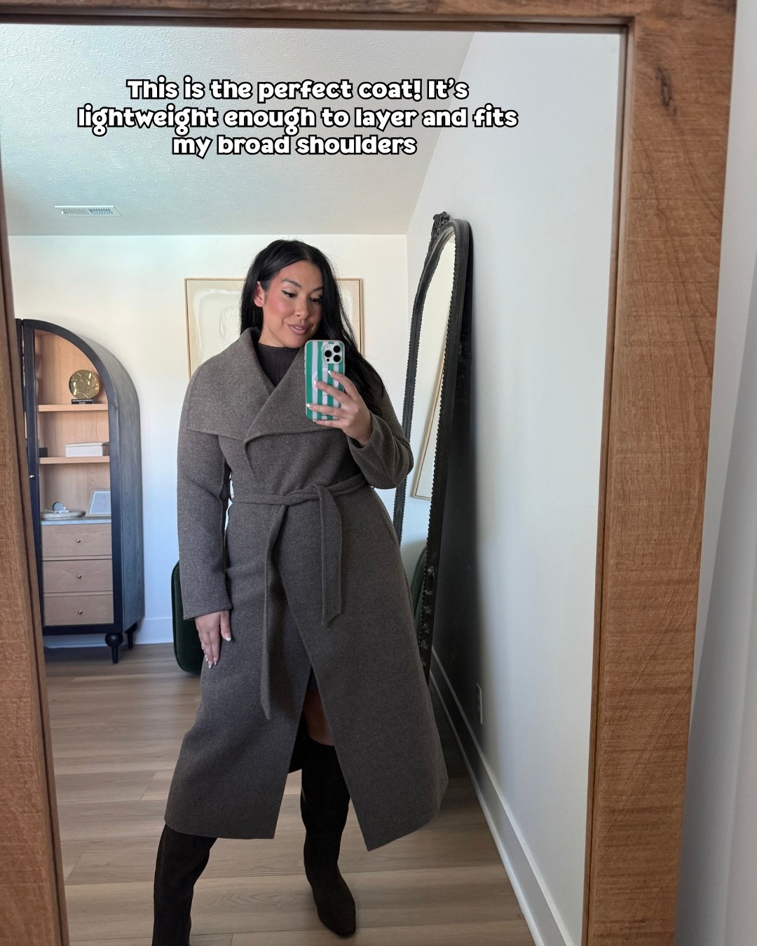 Curvy girls, this is THE coat! Broad shoulder friendly and fits the arms perfectly @Quince 

Midsize fashion, outerwear, ootd, fall outfit inspo

#LTKootd #LTKSeasonal #LTKMidsize