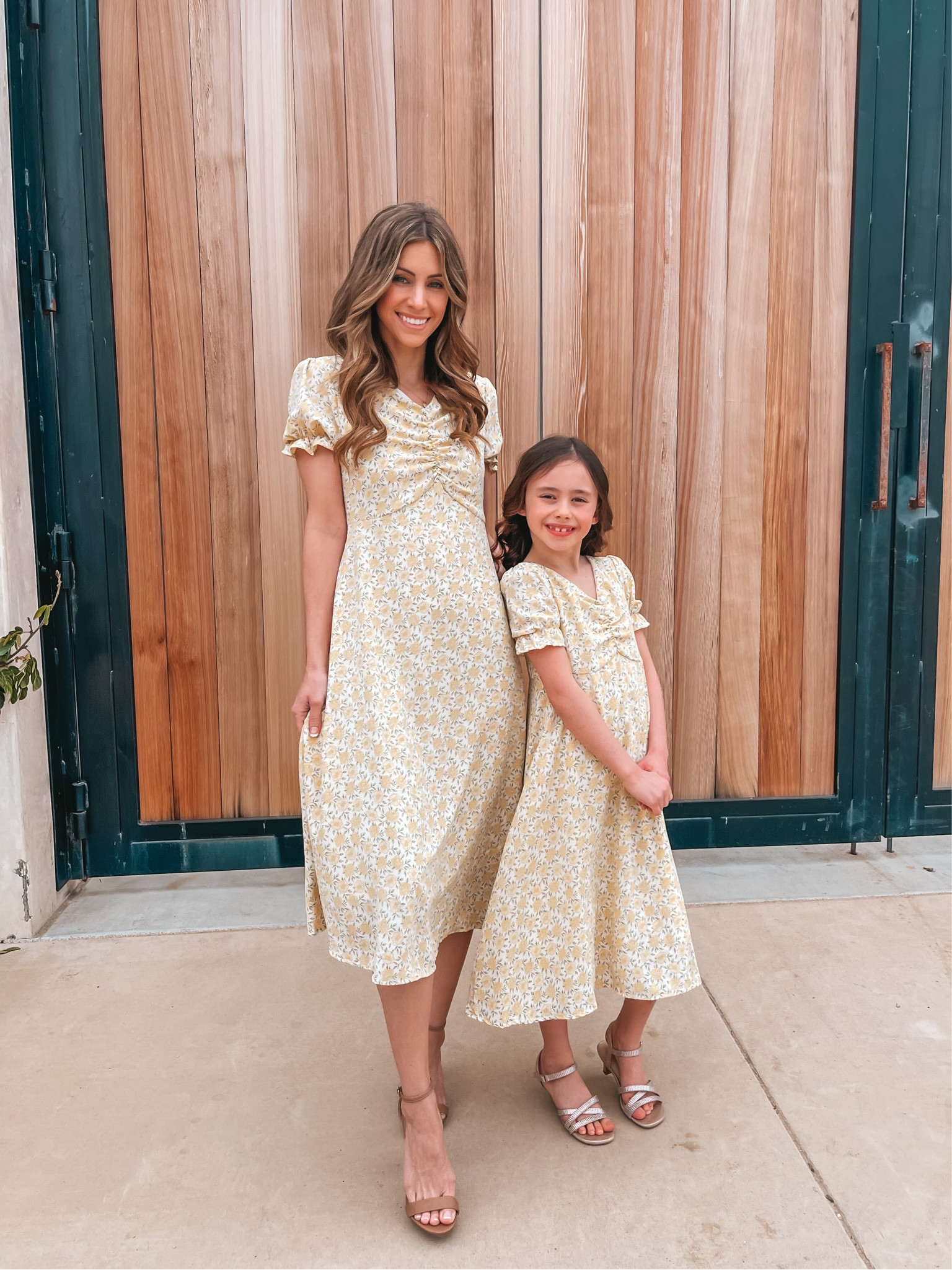 Happy Mother’s Day! 💐 Mommy and me dresses. I’m wearing a small and Madison is wearing a 7/8.

www.livingbarelyblonde.com

#mommyandme #dress #girlsdress #mididress #ltkmommyandme #mothersdaydress #kristahor #cmcov #treasures #barelyblonde #jenniferxerin

#LTKkids #LTKfamily #LTKunder50
