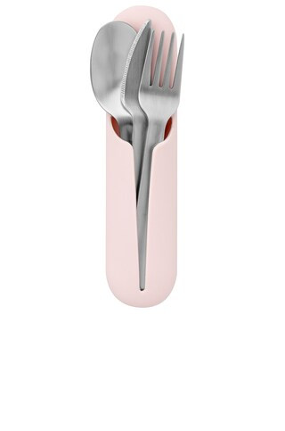 w&p Porter Utensil Set in Blush from Revolve.com | Revolve Clothing (Global)