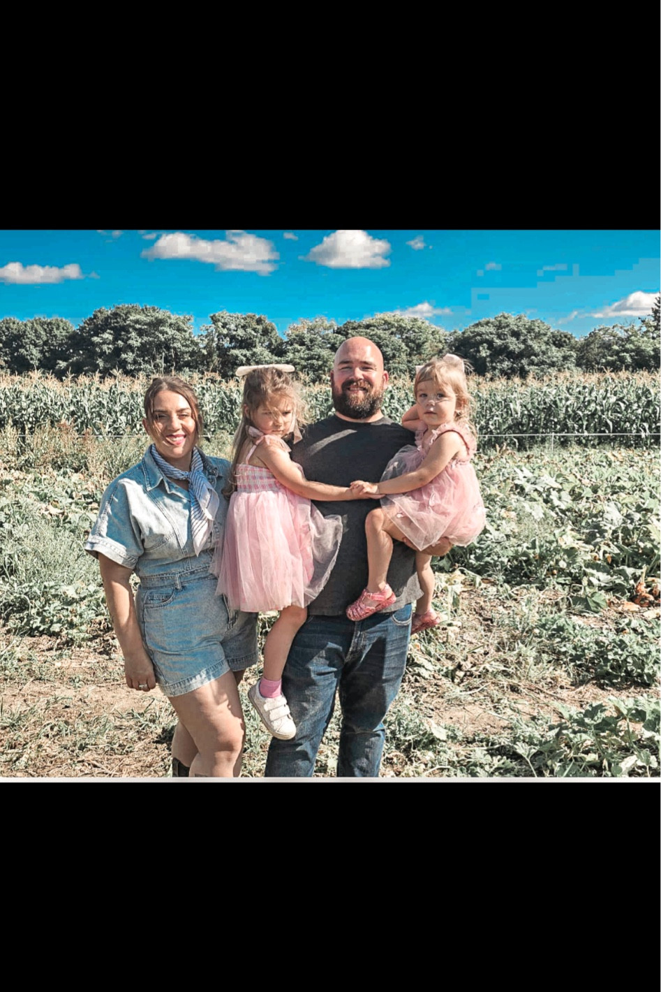 Day at the farm 💕

#LTKSeasonal #LTKFallSale #LTKFamily