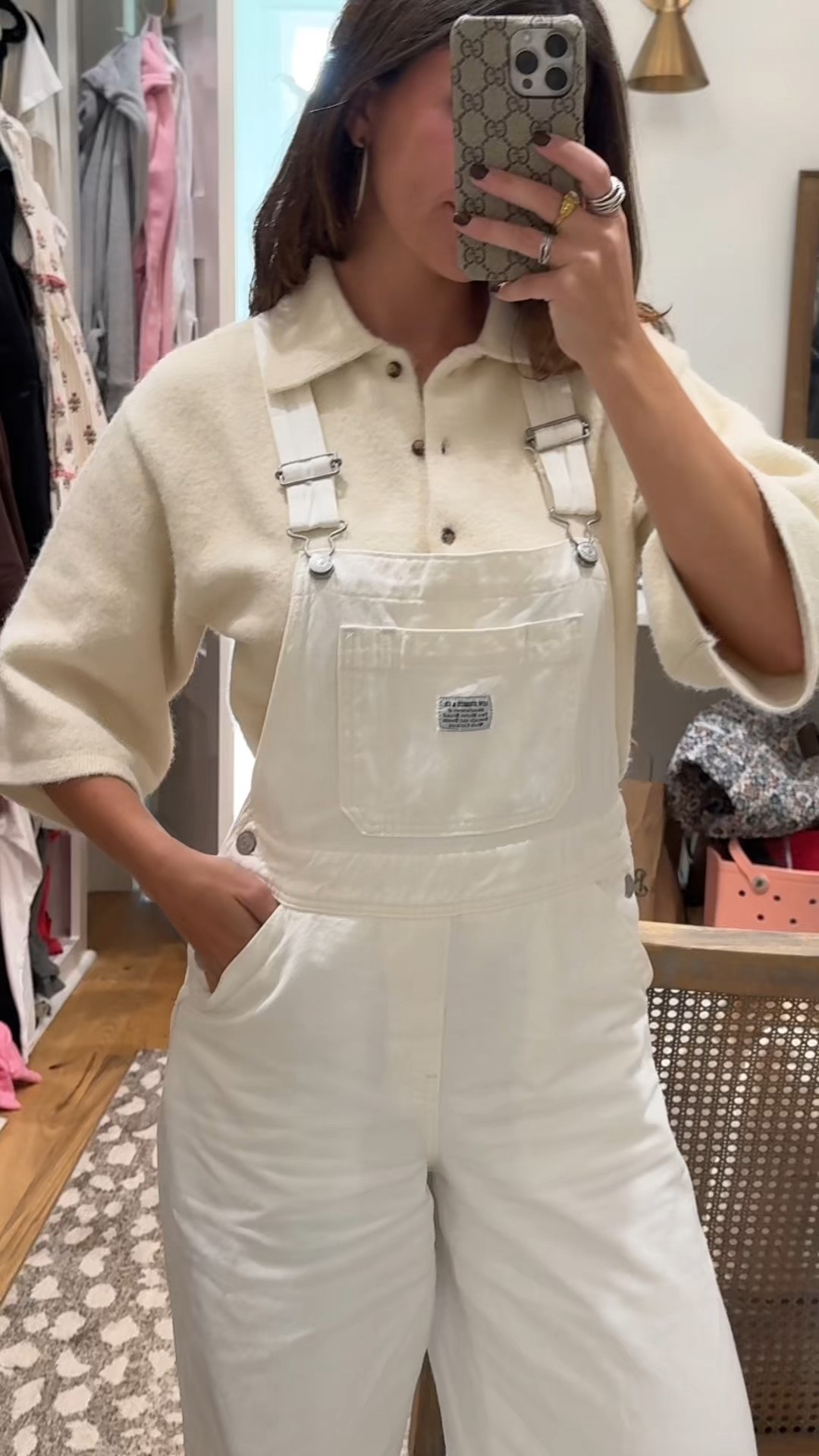 Full white fit for the win!