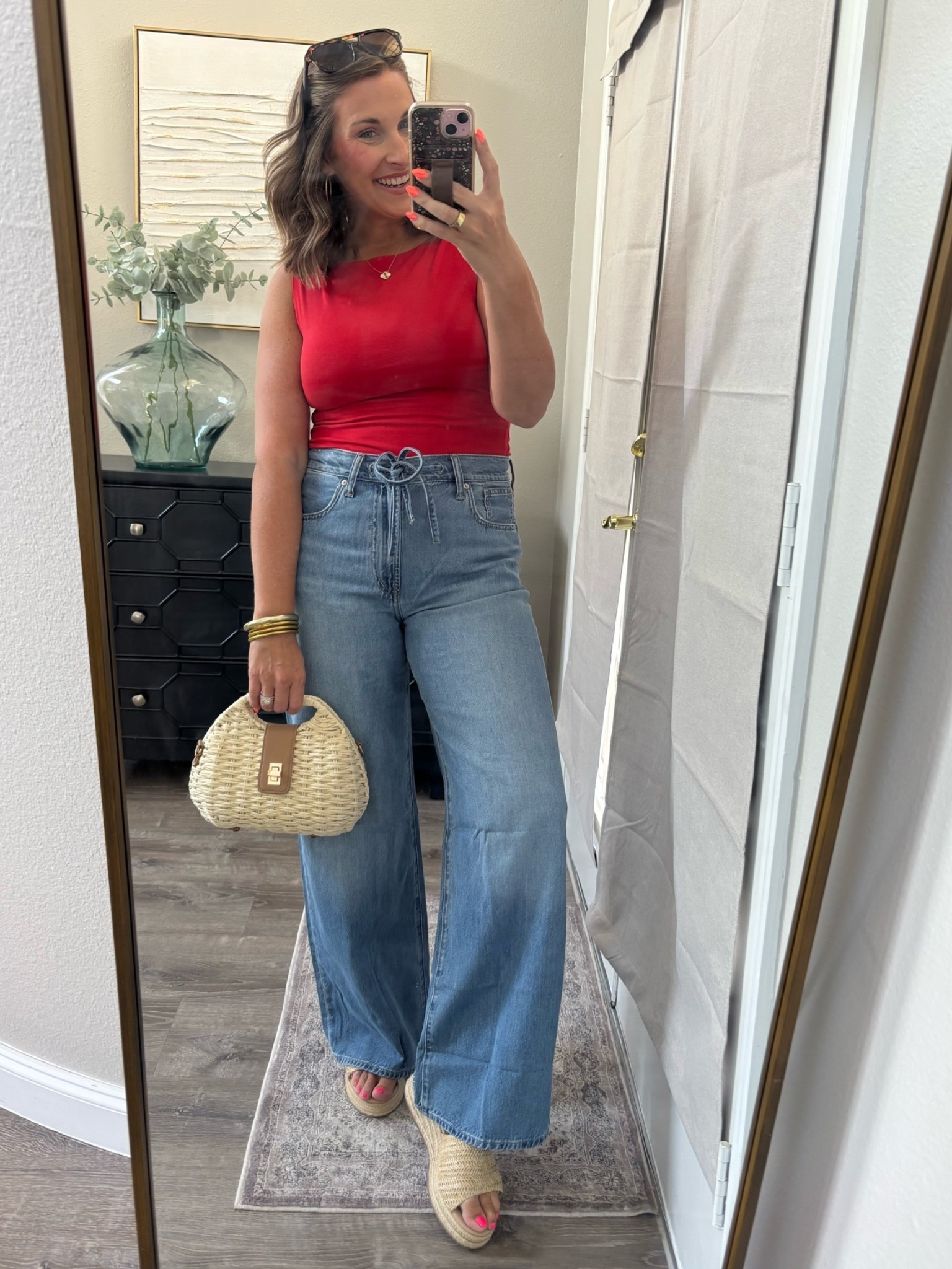 Date night outfit- wife leg jeans and cute top 🫶🏻

TTS: medium 
Size 29 jeans

#LTKootd #LTKMidsize #LTKSaleAlert