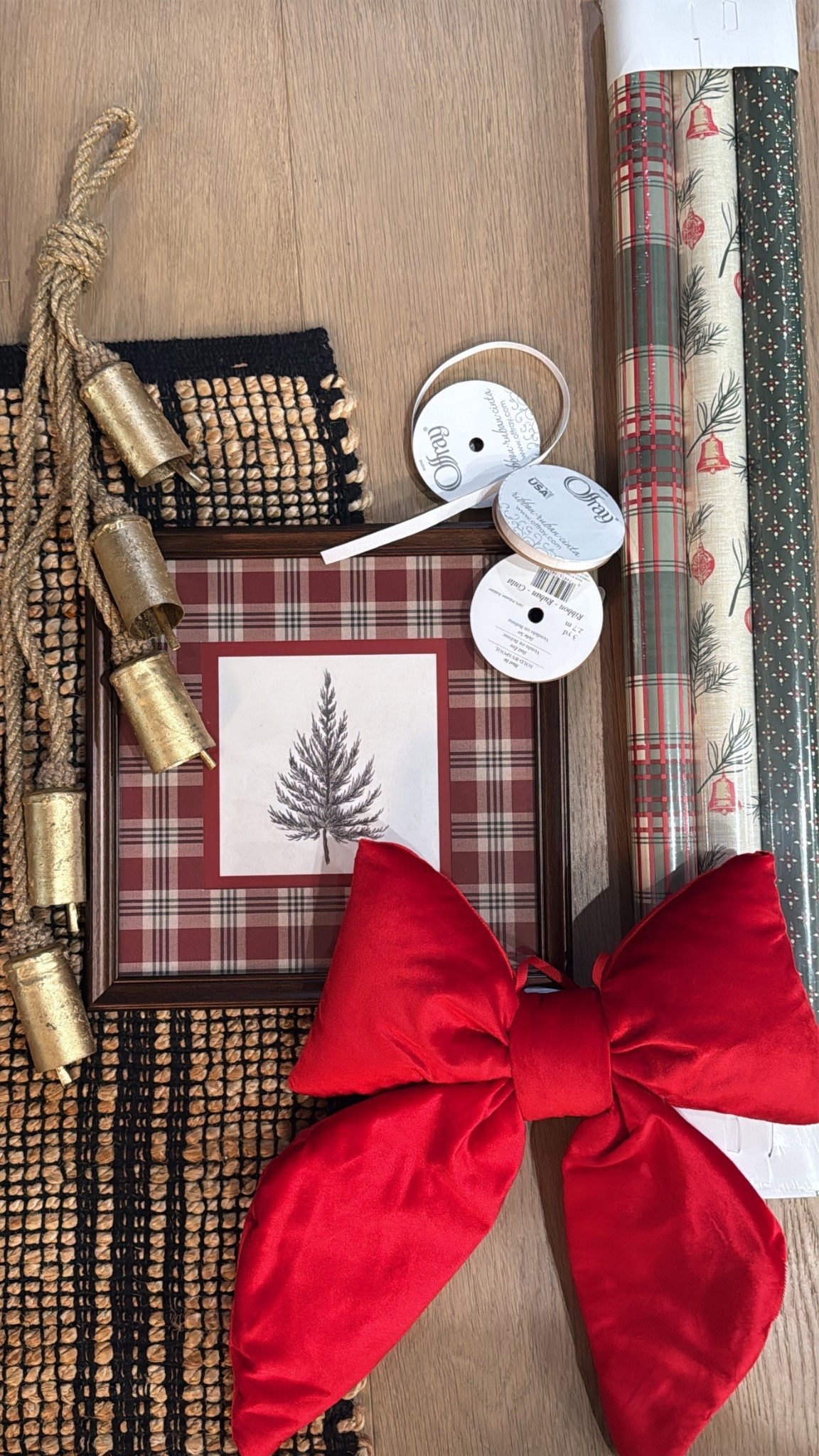 Christmas inspo! Remember use what you always have loved!

#LTKHoliday #LTKSeasonal #LTKHome