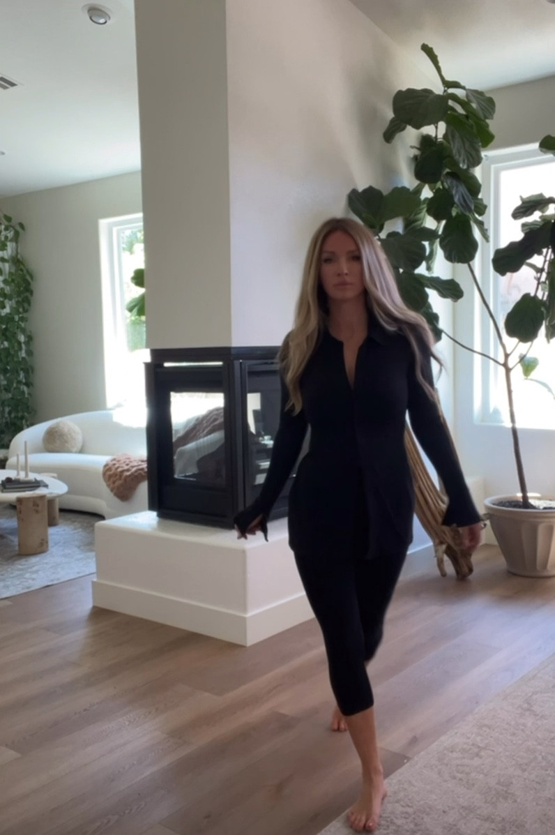 so obsessed with @afrm newest spring drop.. these dresses are so flattering & I am absolutely in love with their denim.  @shop.afrm #afrm #shopafrm #afrmation #afrmcommunity #afrmfam
#ltk @shopltk 

#LTKVideo #LTKmidsize #LTKstyletip