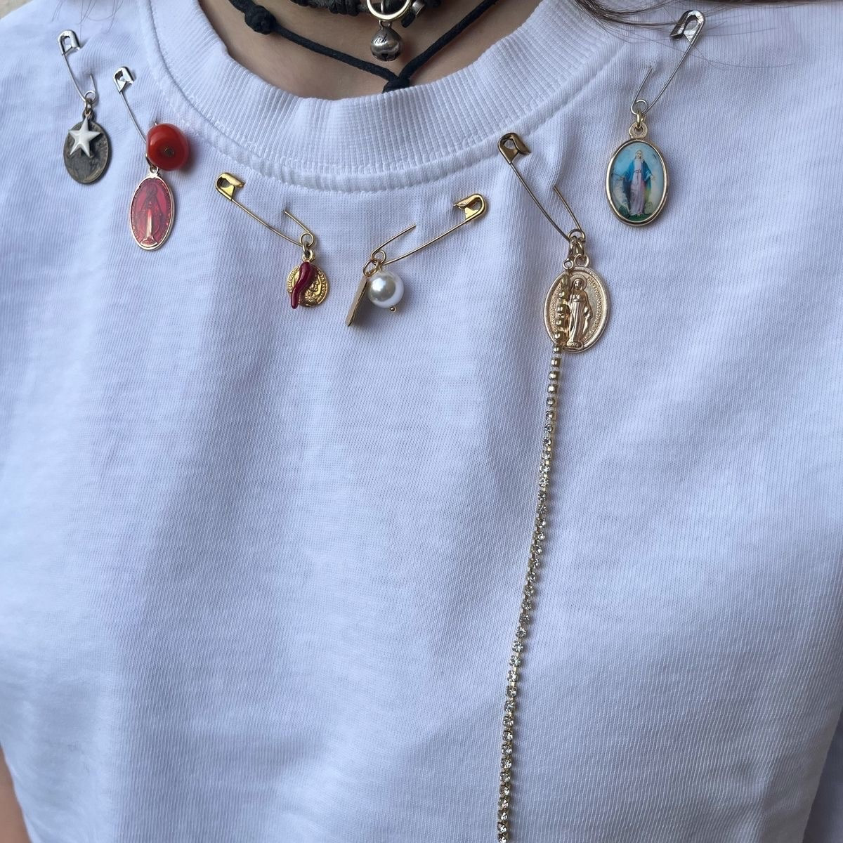 Accesorios para elevar tu tshirt

#LTKdayinmylife #LTKselfcare #LTKstorytime