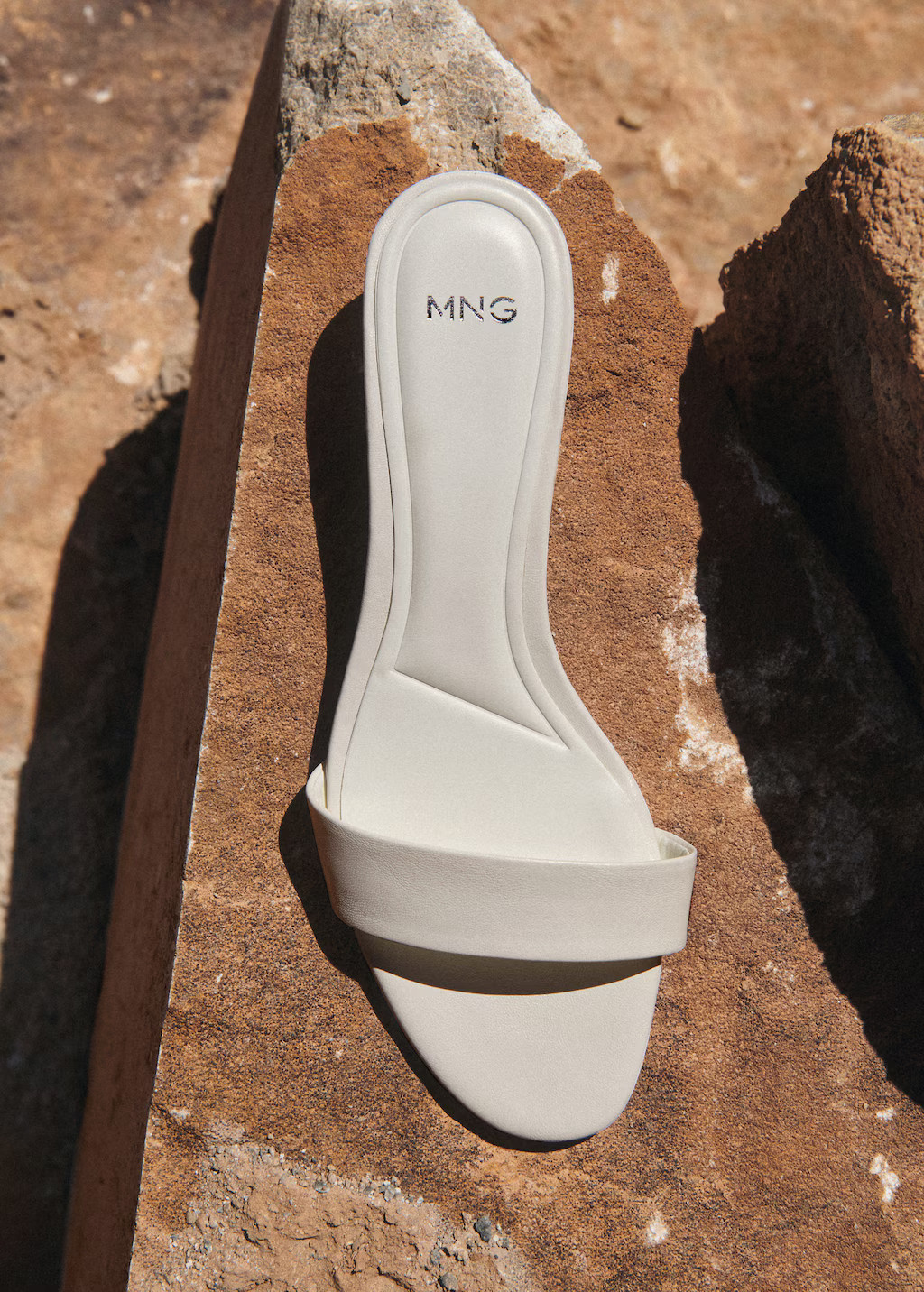 Kitten heel sandals with straps | MANGO (US)