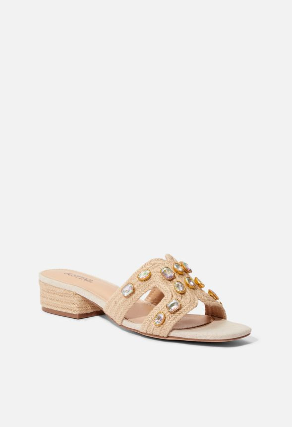 Avelyn Cut Out Slide | JustFab