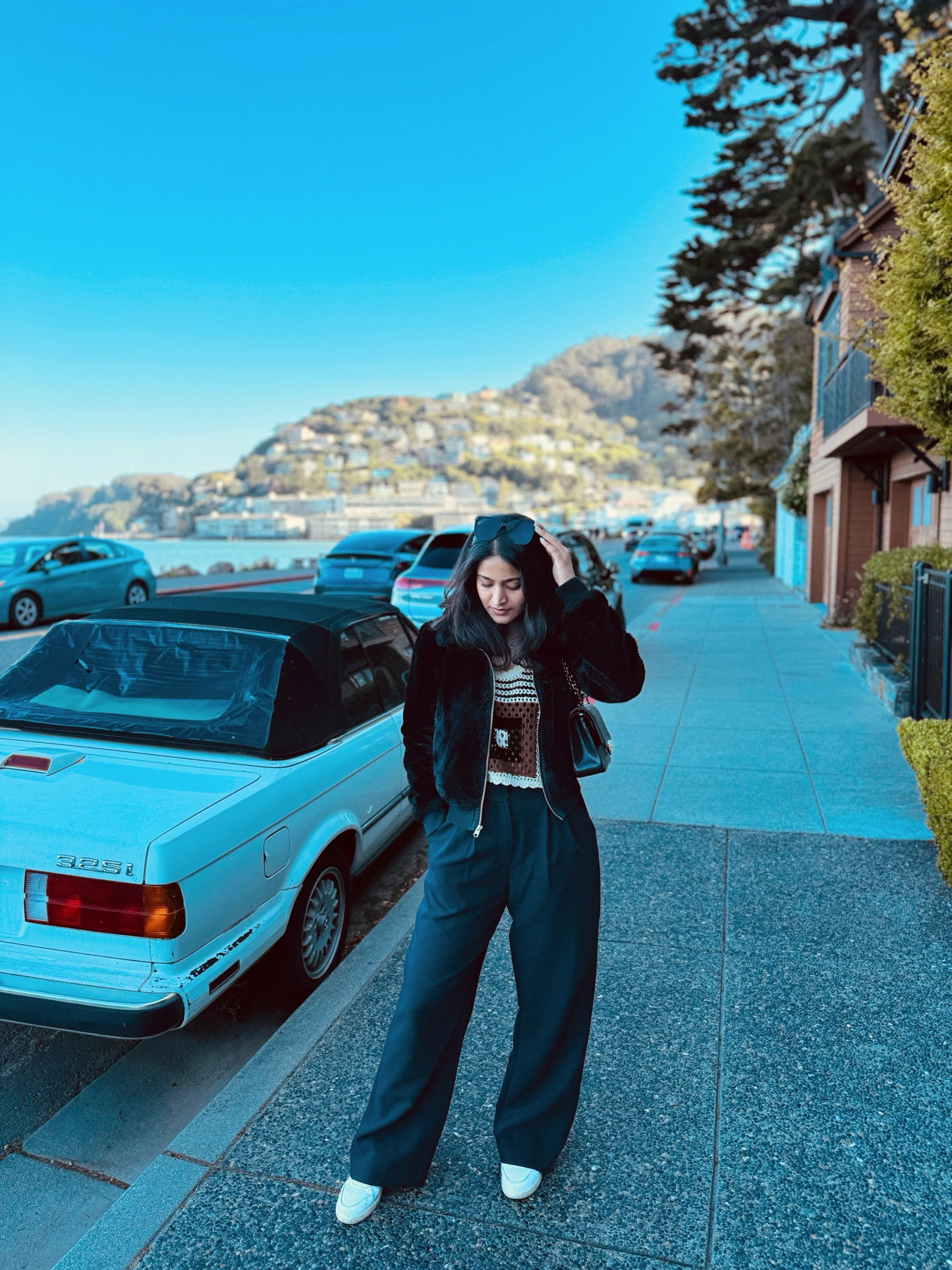 What I wore for a windy day out in San Francisco California. Love my gentle monster sunglasses, A & F sloane pants 

#LTKSeasonal #LTKStyleTip #LTKSummerSales