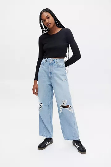 BDG Girlfriend Cropped Long Sleeve Tee | Urban Outfitters (US and RoW)