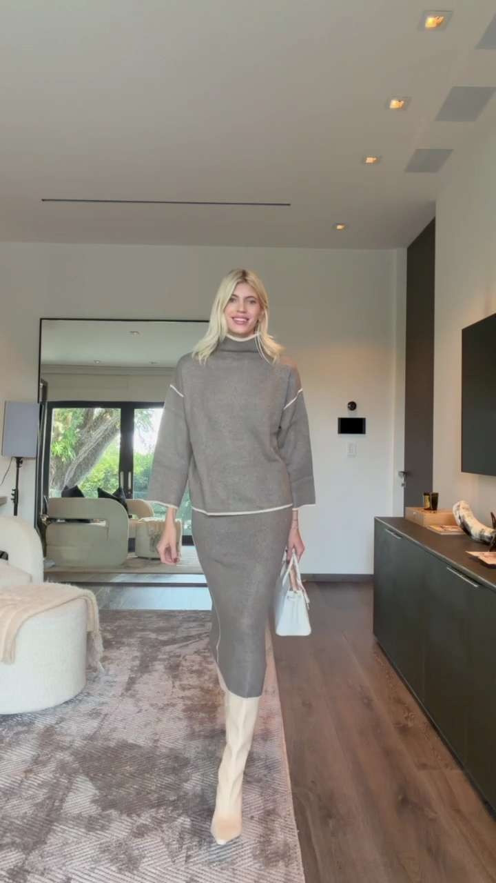 I love a sweater on sweater moment.🩶 

 #LTKStyleTip #LTKShoeCrush #LTKItBag