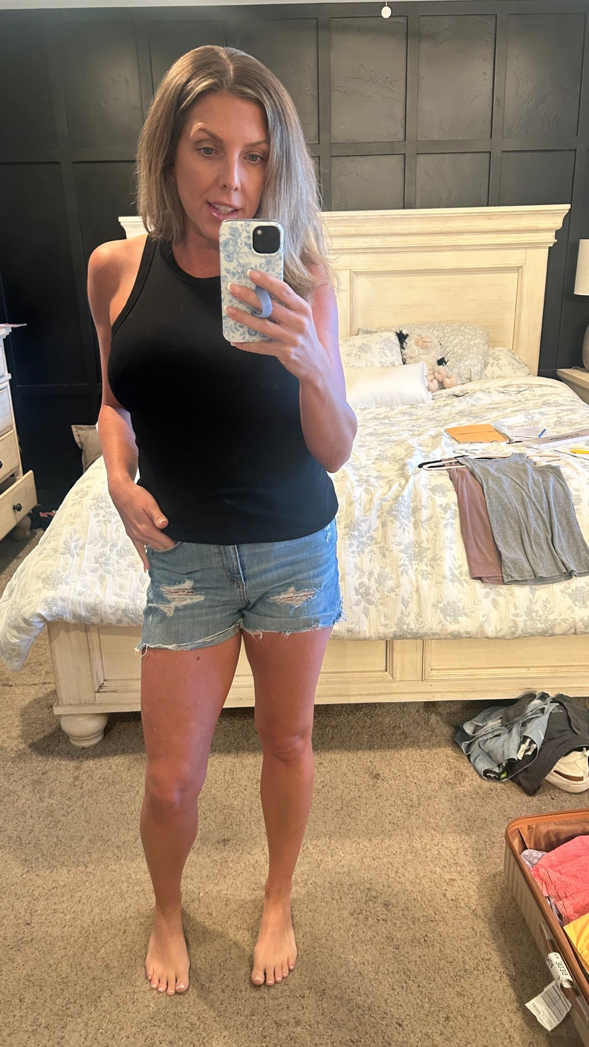Basic must haves from @Target 
$6 tanks & $20 shorts on sale for Targets circle deals. Wearing a M tank & size 4 shorts 

Jean shorts. Basic tanks. Basic tees. Mom outfit. Sports mom. Casual mom outfit. Target fashion. Target partner 

#LTKootd #LTKmomlife #LTKSaleAlert