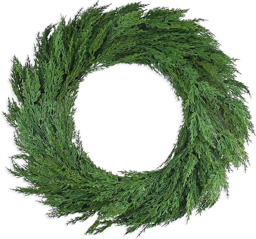 Amazon.com: Vita Domi 30" Diameter Premium Faux Cedar Wreath - Realistic Christmas Outdoor Wreath... | Amazon (US)