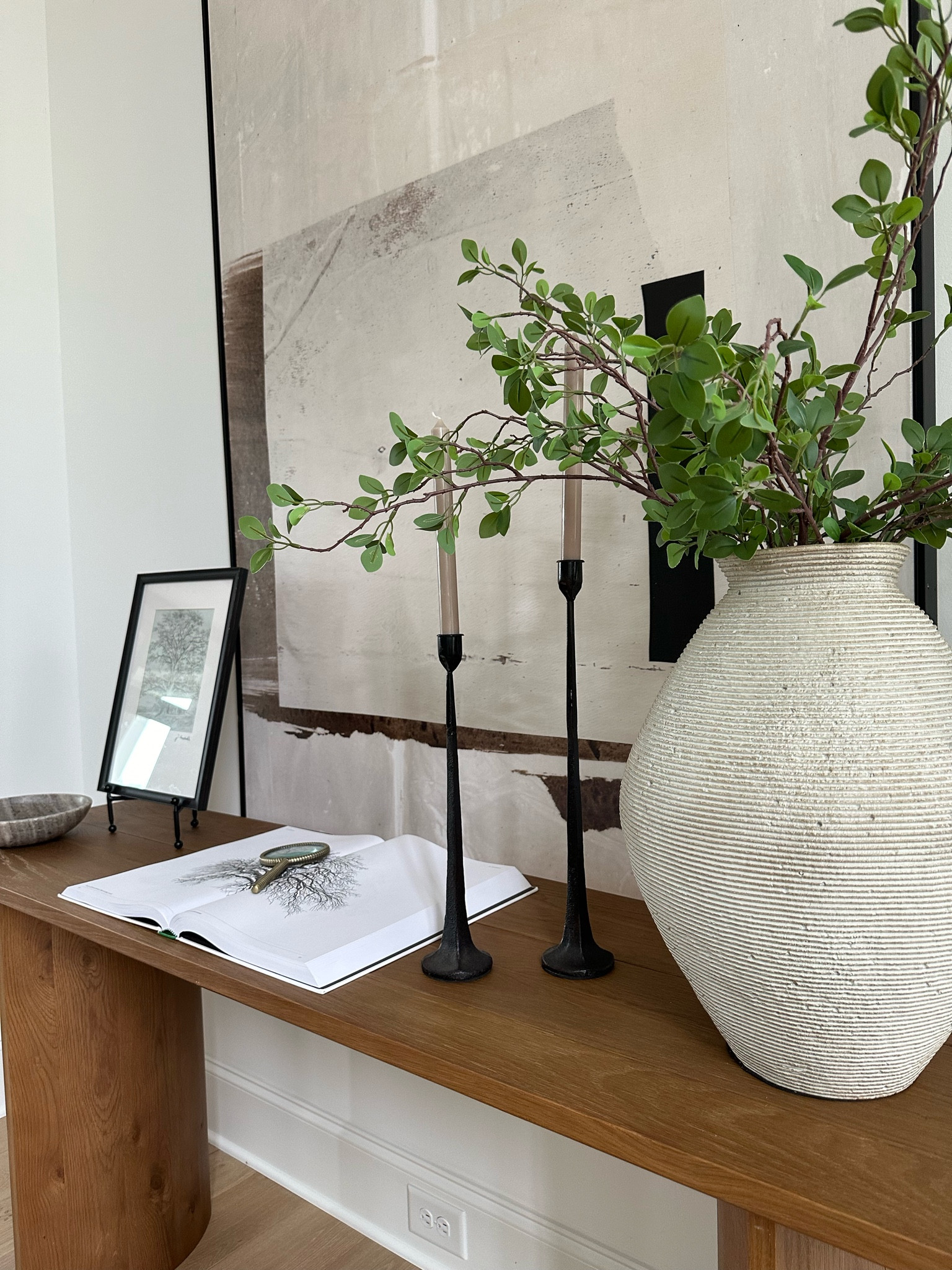 The decor on my new console table. Also links my entryway rug from the reel. 



#LTKStyleTip #LTKFindsUnder50 #LTKHome