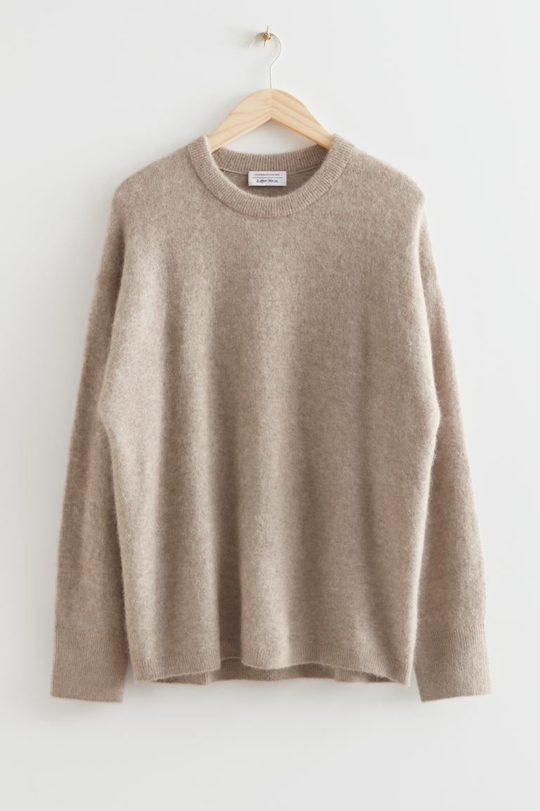 Oversized Knit Sweater | H&M (UK, MY, IN, SG, PH, TW, HK)