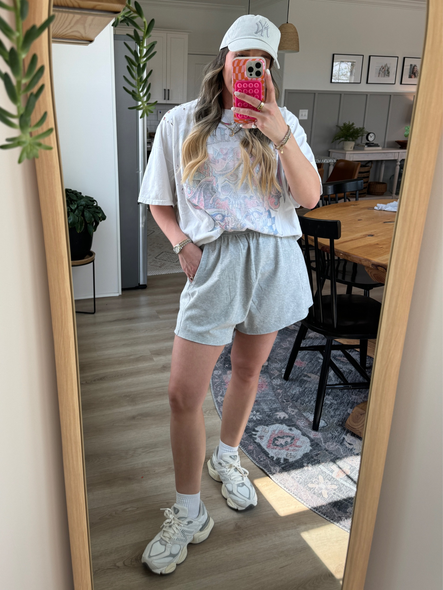 Size small 

#LTKfindsunder50 #LTKstyletip #LTKGiftGuide