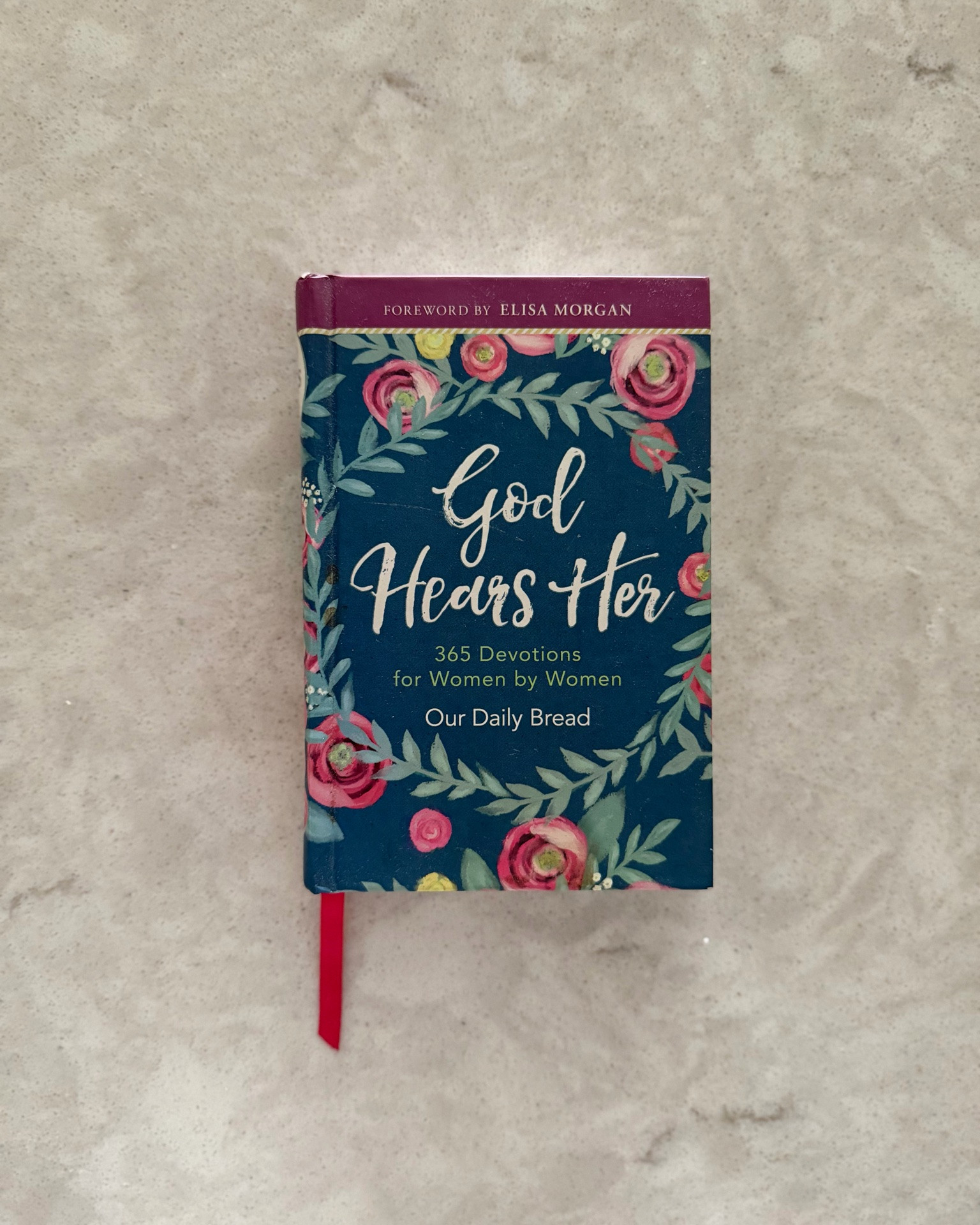 Short, meaningful devotionals rooted in Scripture—perfect for busy mornings or winding down at night 🤍📖

#LTKmorningroutine #LTKdayinmylife #LTKselfcare