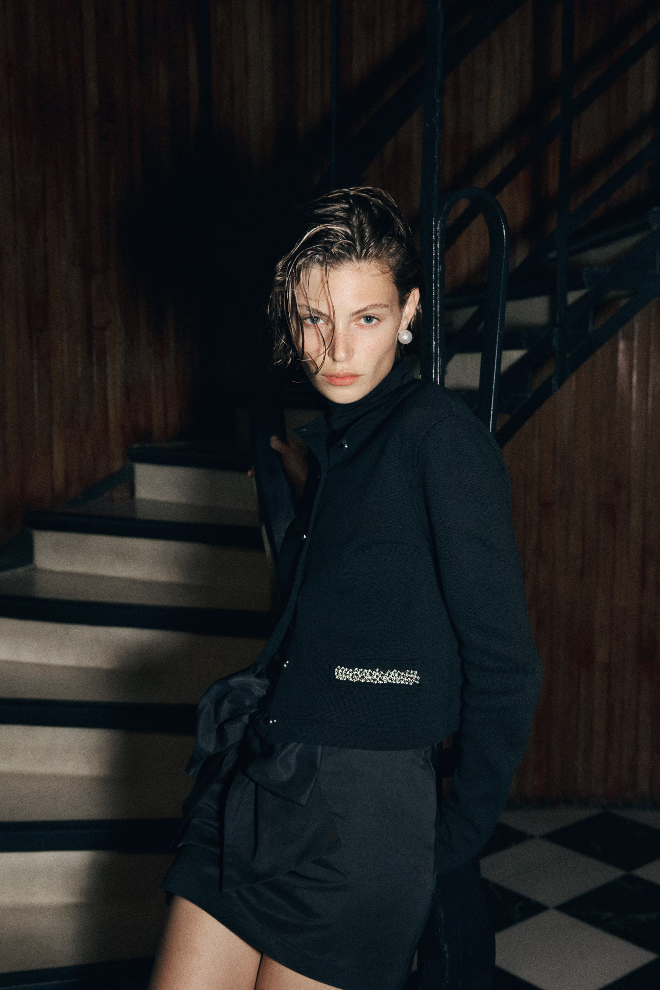 Bead-embellished cardigan - Black - Ladies | H&M GB | H&M (UK, MY, IN, SG, PH, TW, HK)