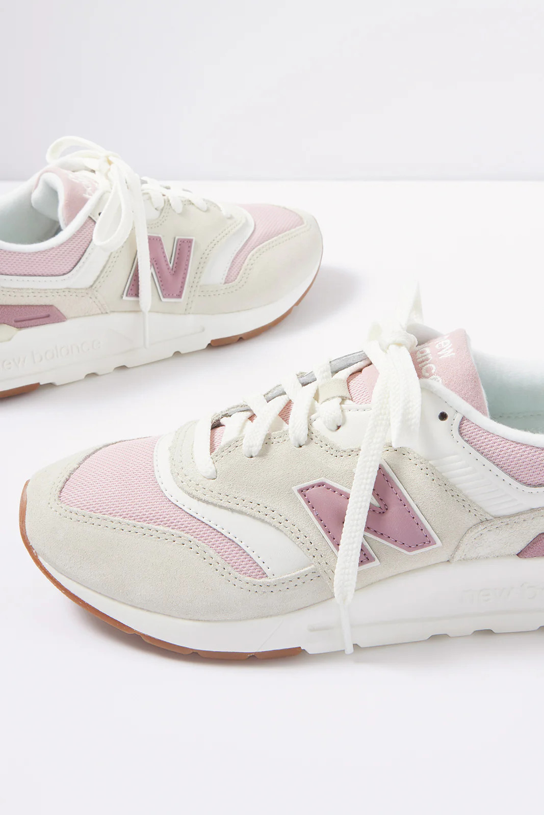 997 Sneaker | Evereve