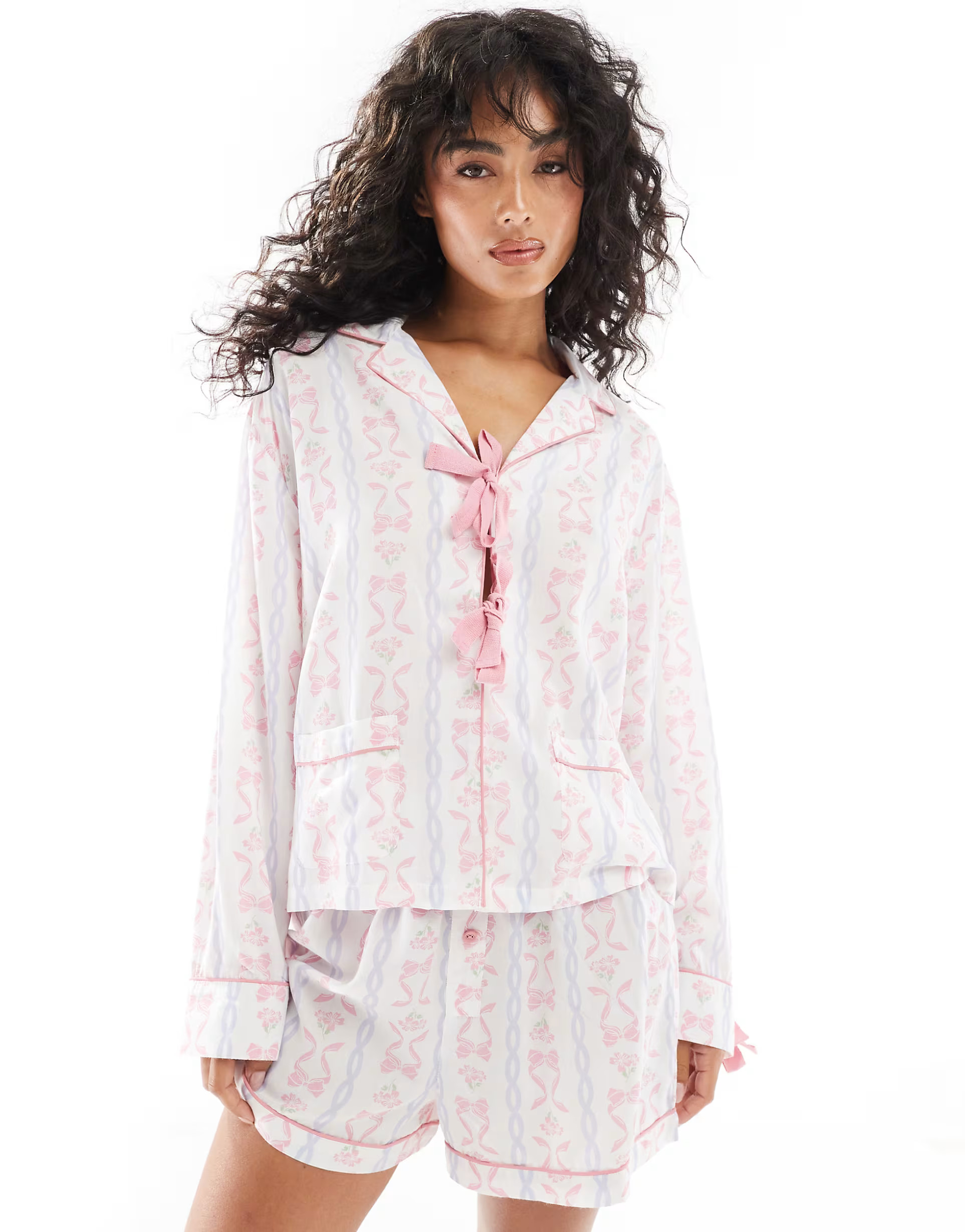 ASOS DESIGN tie front pyjama shirt and short pyjama set in bow print | ASOS (Global)