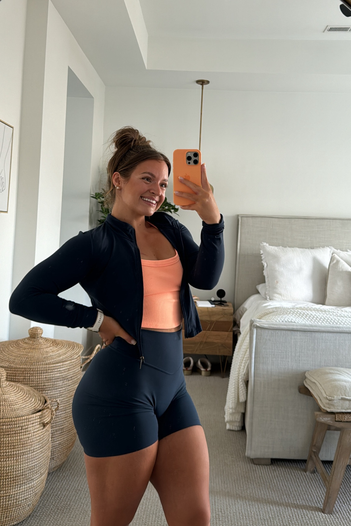 ootd

wearing L in jacket, shorts & M/L in top

#gymfits #fitness #fashion #ootd