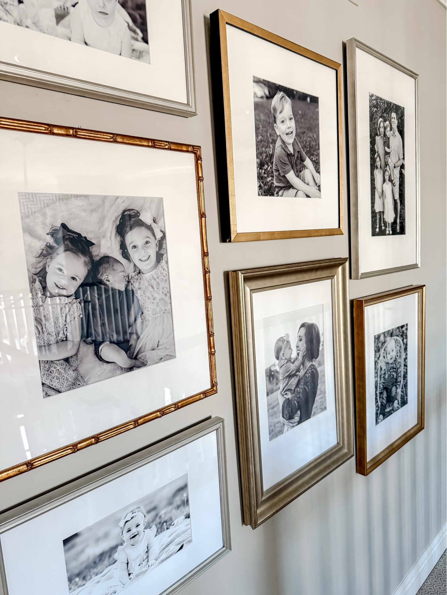 My favorite wall in the house. These frames are gorgeous and this set up is perfect for a hallway. 



#LTKHome