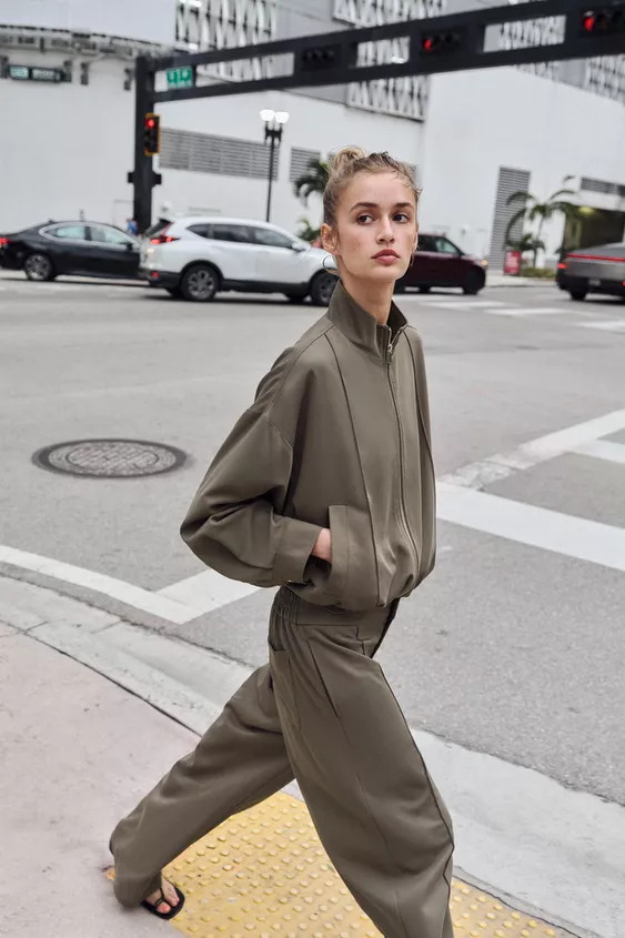 HIGH-NECK BOMBER JACKET | Zara UK