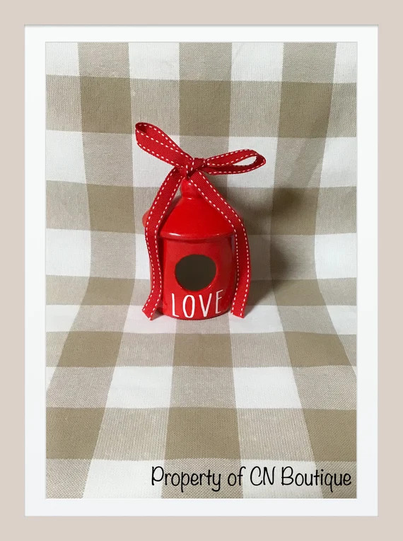 Love Round Birdhouse | Etsy (US)