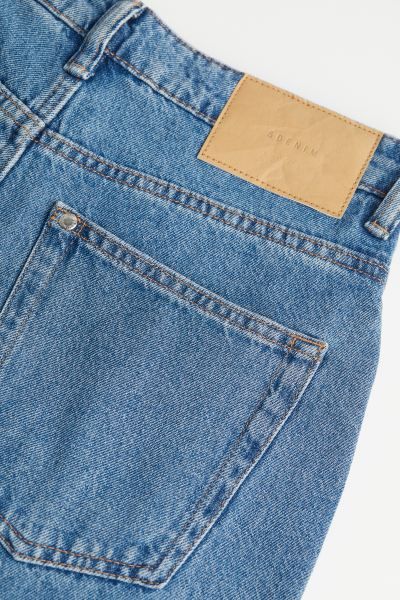 À porter avecNon enregistré dans les favorisConscious choice90s Baggy Ultra High Waist Jeans24,... | H&M (FR & ES & IT)