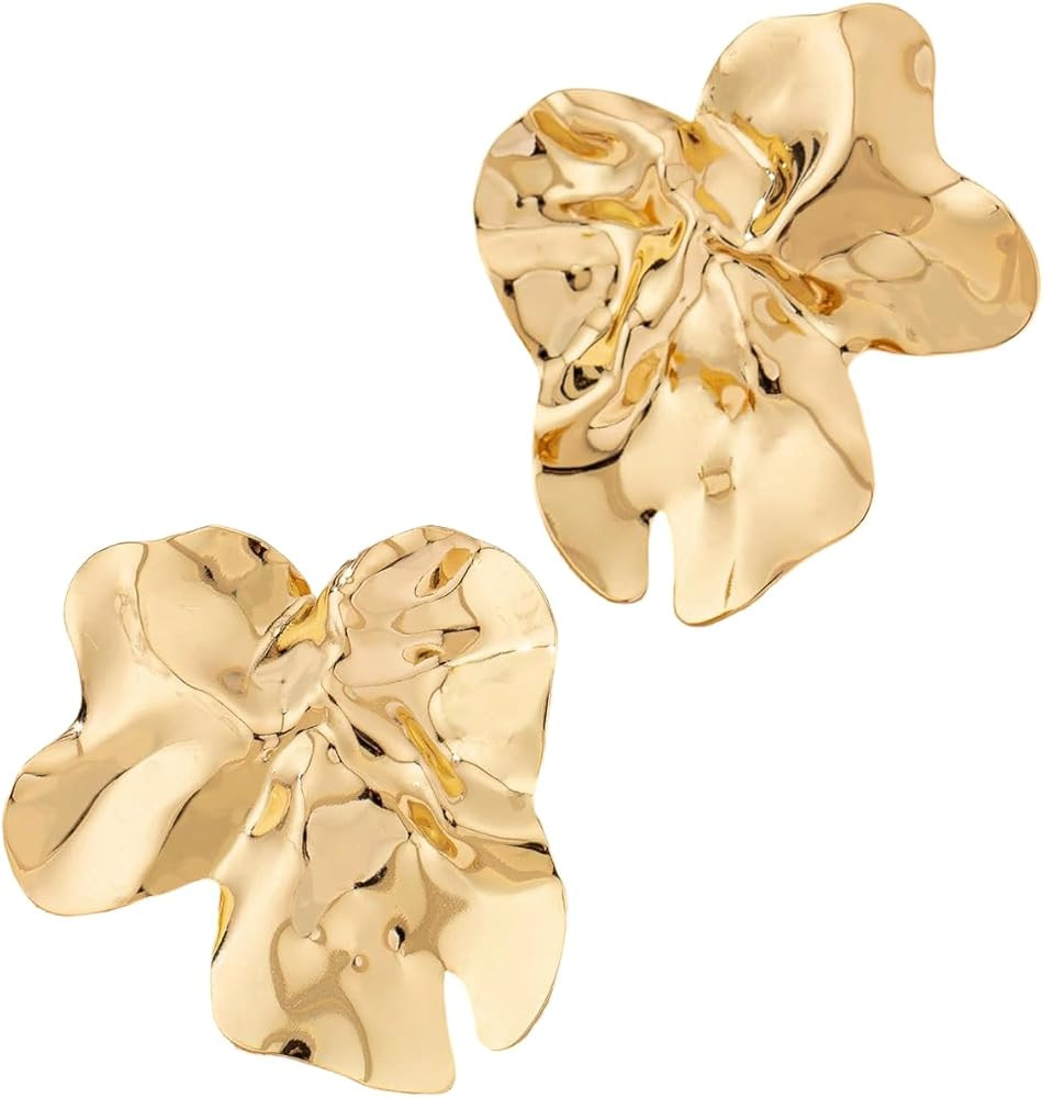 Milumia Women's Geometric Hammered Earring Elegant Gold Stud Statement Earrings | Amazon (US)