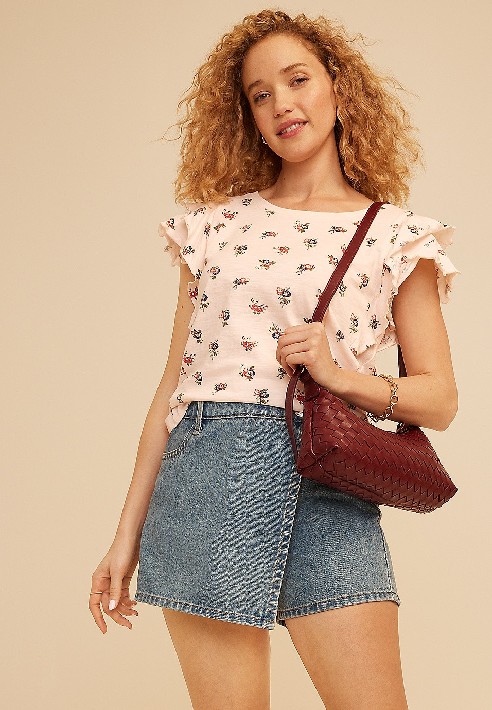 24/7 Floral Double Flutter Sleeve Tee | Maurices