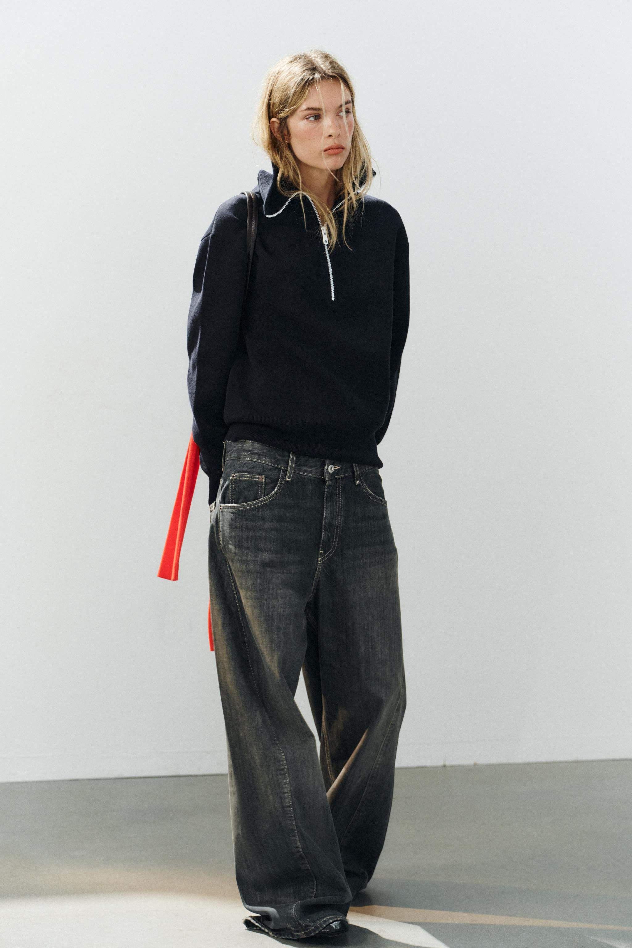 PULL OVERSIZE EN MAILLE ZIPP\u00c9 | Zara US