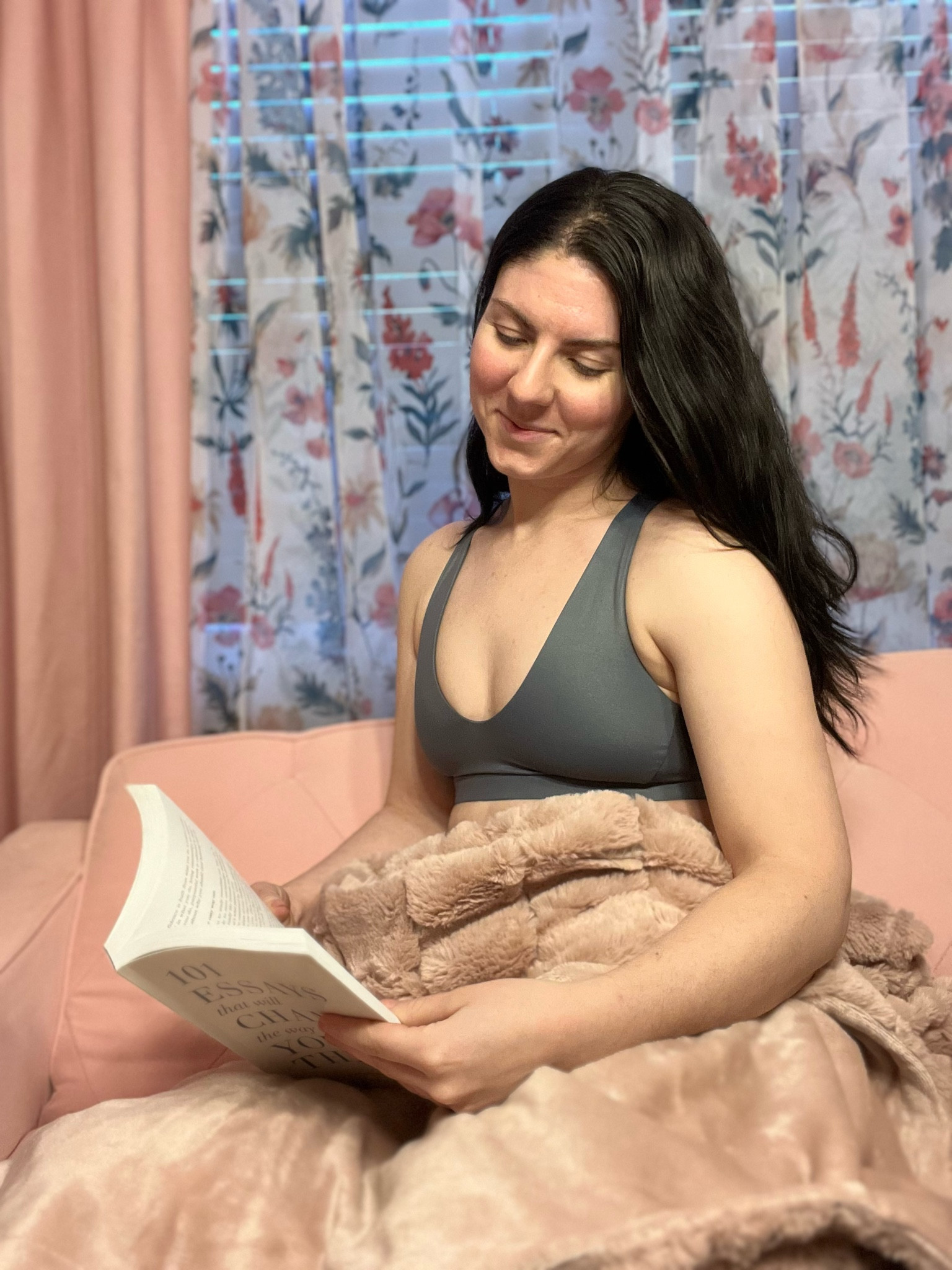 dear santa, please bring me this cozy blanket in every color 💖  #stassiehomepartner 

💖 wishing everyone a very happy holiday season! i’ll be cuddled up in this blanket pretending it’s snowing outside because i’ve always loved a snowy holiday! what do you prefer?! sunny and warm or chilly and snow?! 👇

💖 shop this blanket on my ltk @ banannie or on my amazon storefront 

@stassiehome #stassiehome 

#TheBanannieDiaries #TheBanannieDiariesByAnnie #CozyBlankets #CozyVibes #CozyRoom #CozyHome #CozyHomeDecor #LTKhome #ShopLTK #LTKfinds #AmazonFinds #AmazonHome #AmazonHomeFinds #PinkBlankets #PinkBlanket

#LTKhome #LTKfindsunder50 #LTKGiftGuide