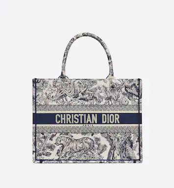 Medium Dior Book Tote Blue Toile de Jouy Embroidery (36 x 27.5 x 16.5 cm) | DIOR | Dior Beauty (US)