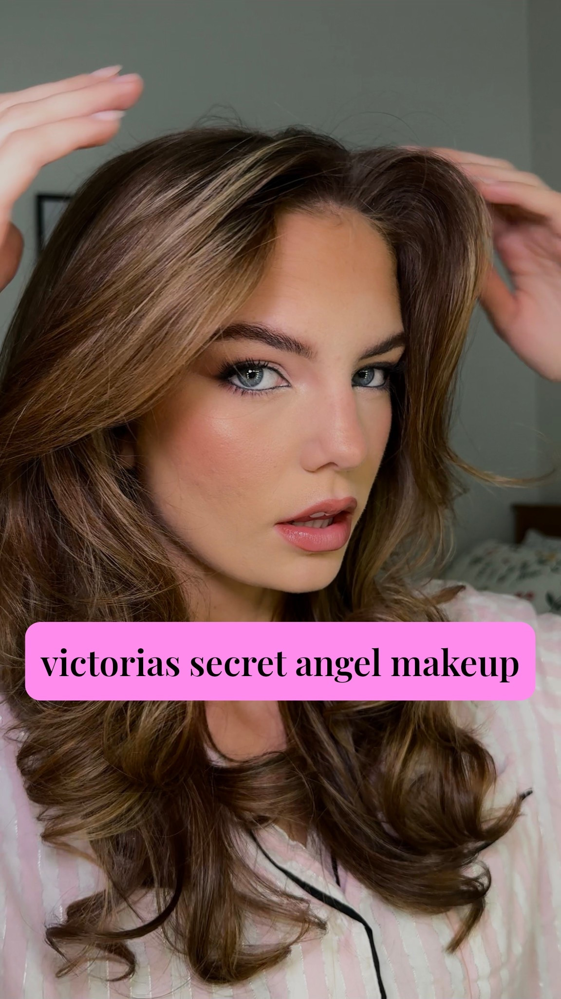 maybe i should be a vs angel for halloween??😏🪽