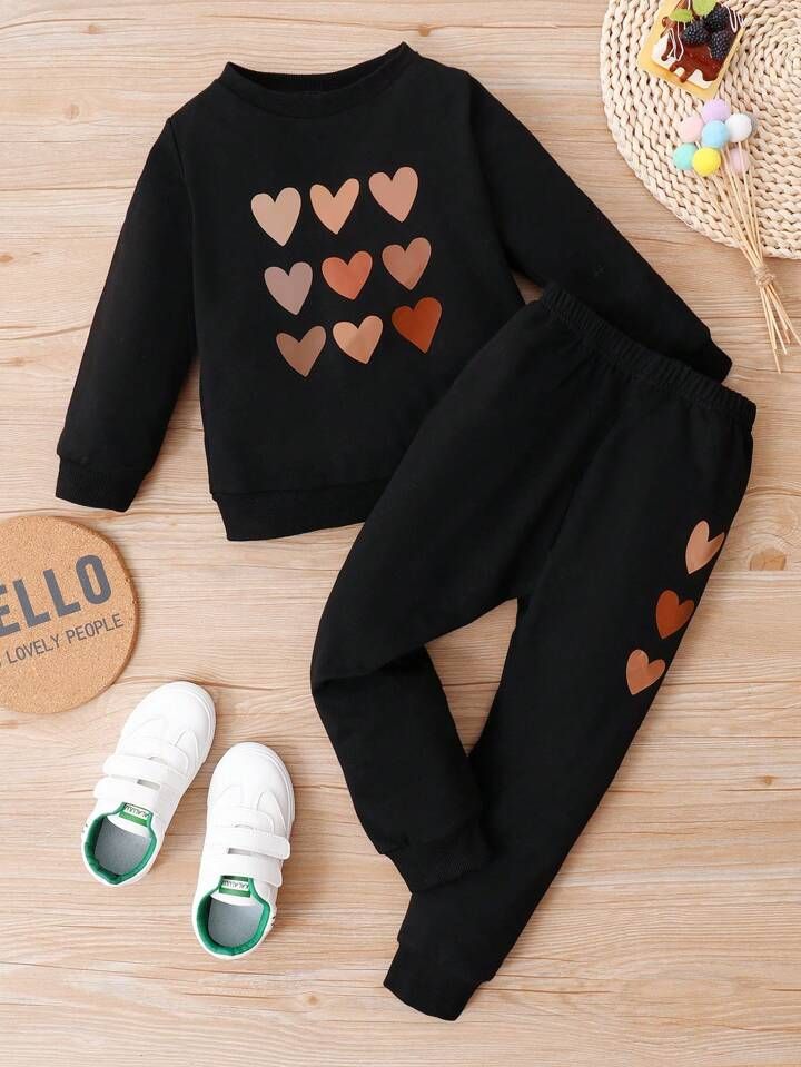 SHEIN Kids Y2Kool Toddler Girls Heart Print Pullover & Sweatpants | SHEIN